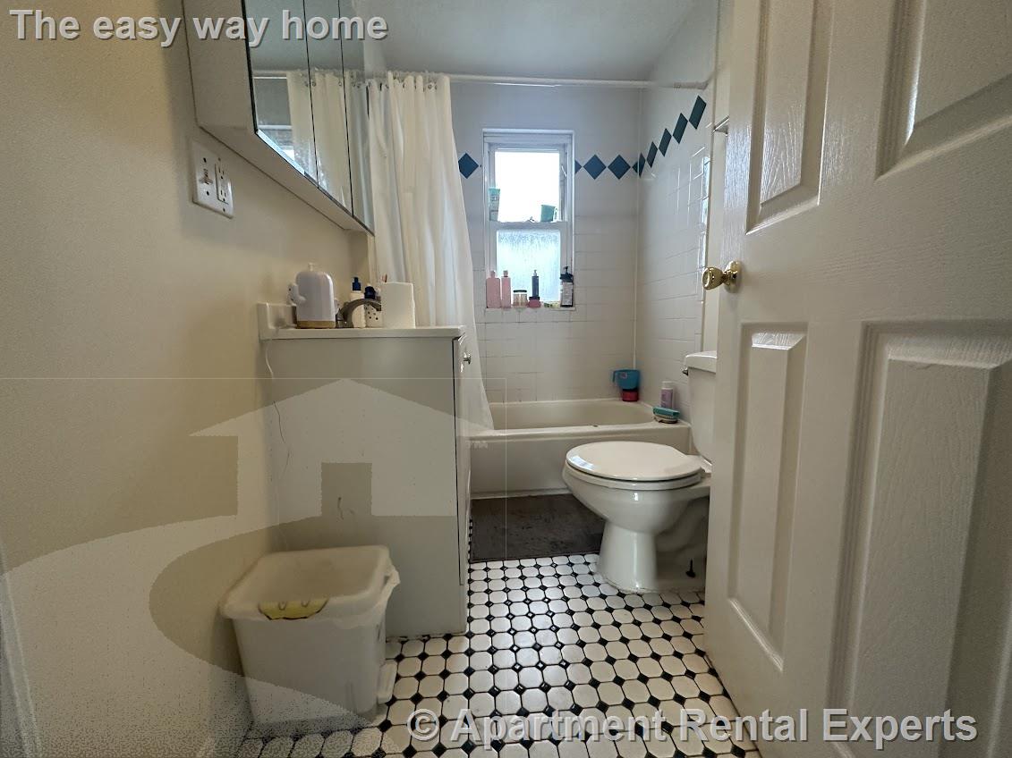 124 Bonner Ave, Magoun Square