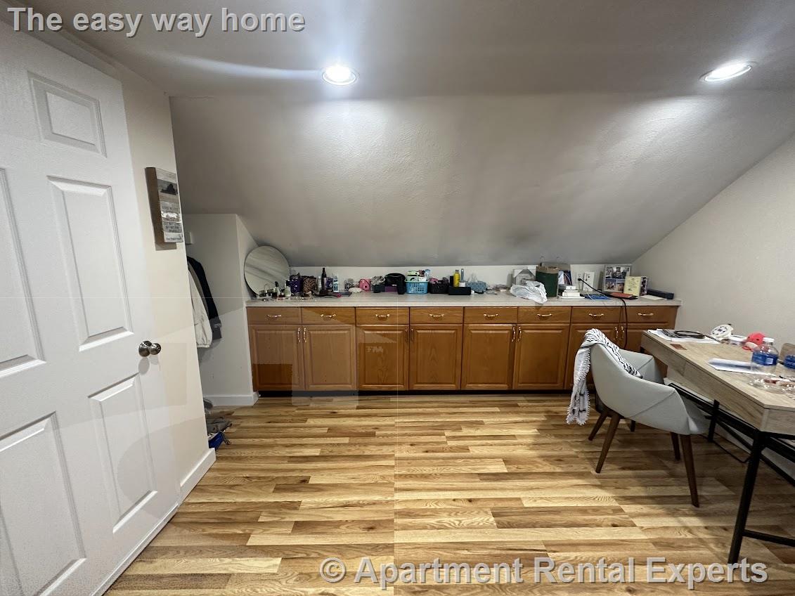 124 Bonner Ave, Magoun Square