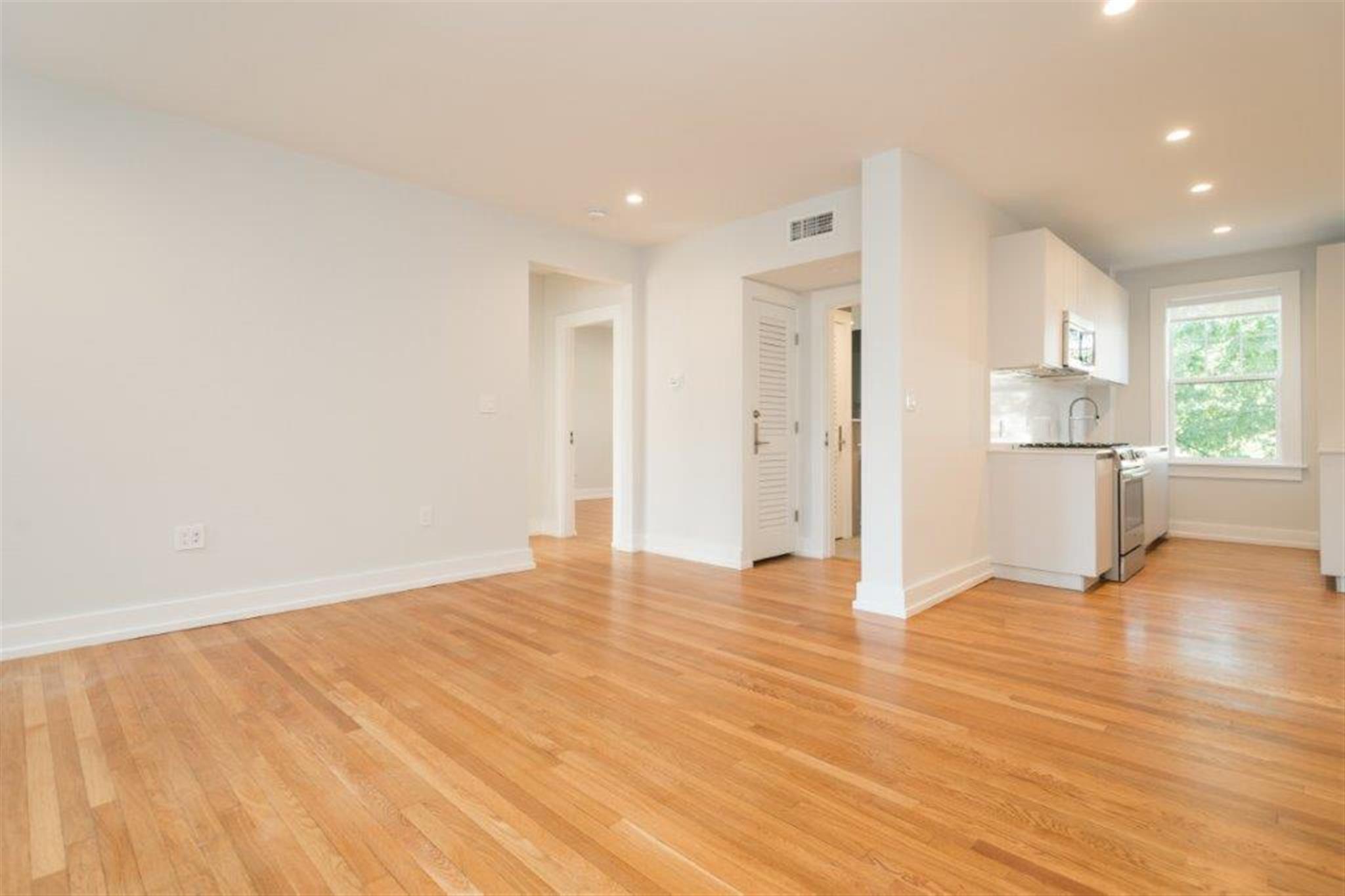 2 bed, 1 bath apartment for rent at 19 Forest, Porter Square — photo 3 of 11