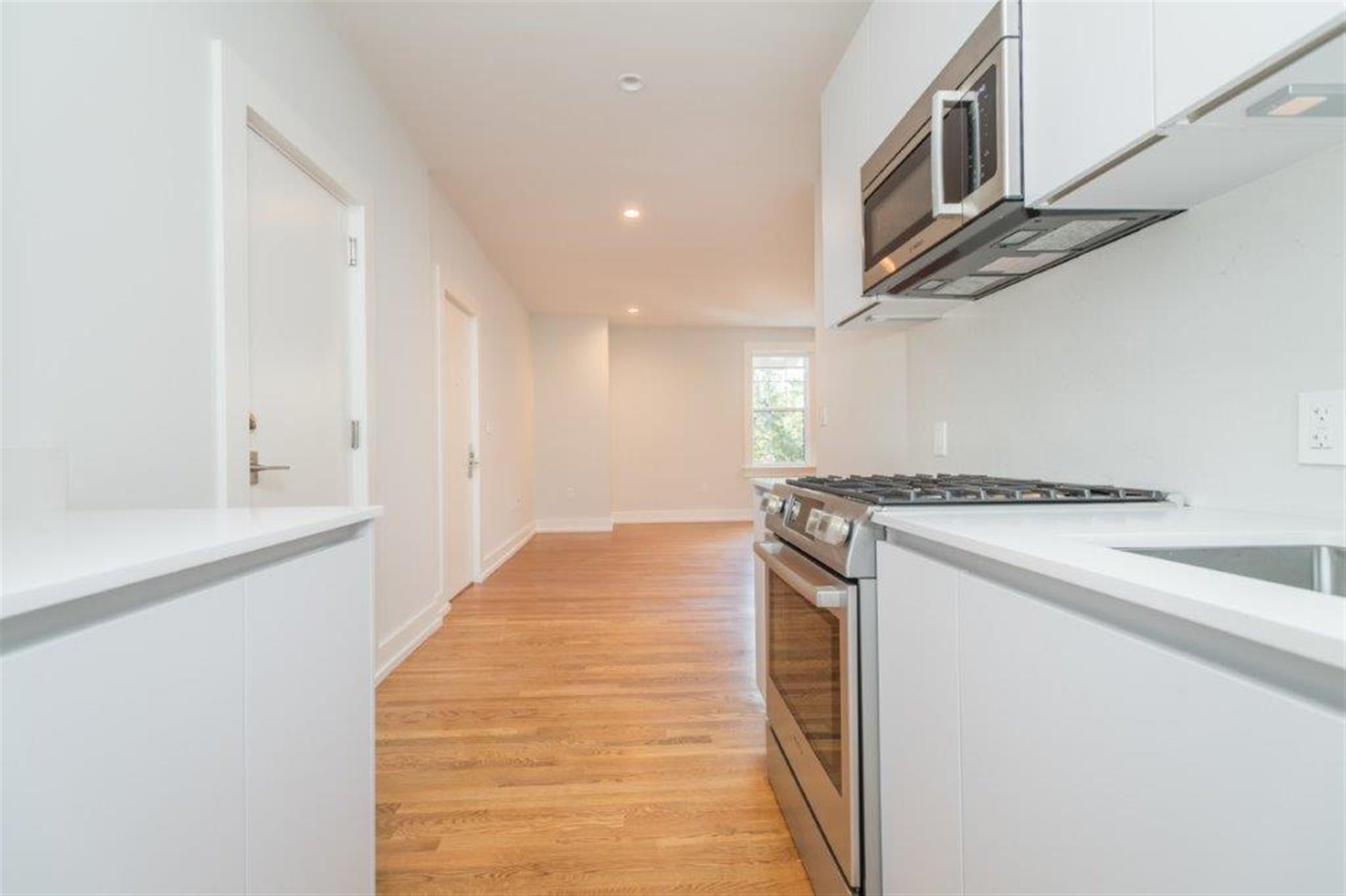 2 bed, 1 bath apartment for rent at 19 Forest, Porter Square — photo 7 of 11
