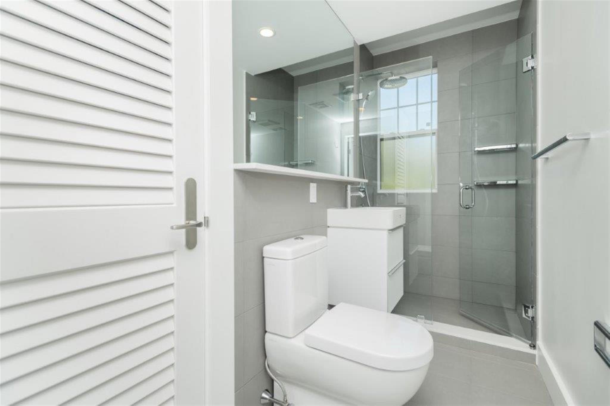 2 bed, 1 bath apartment for rent at 19 Forest, Porter Square — photo 9 of 11