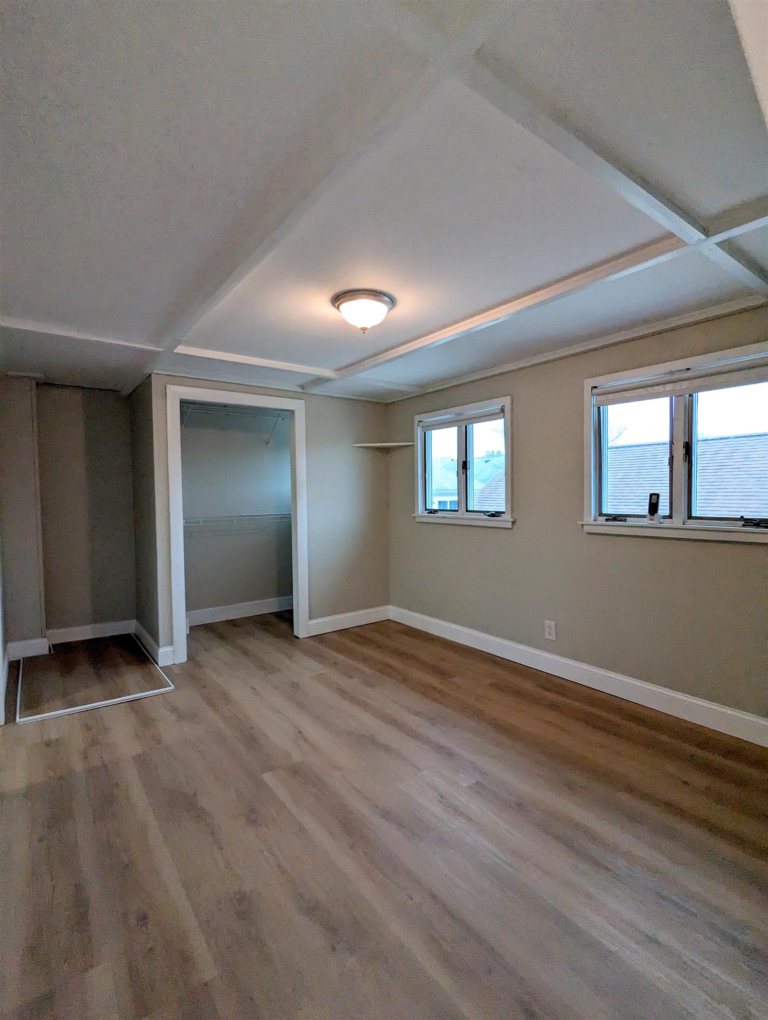 2.5 bed, 1 bath apartment for rent at 73 Woods Ave Unit 2, Teele Square — photo 20 of 25