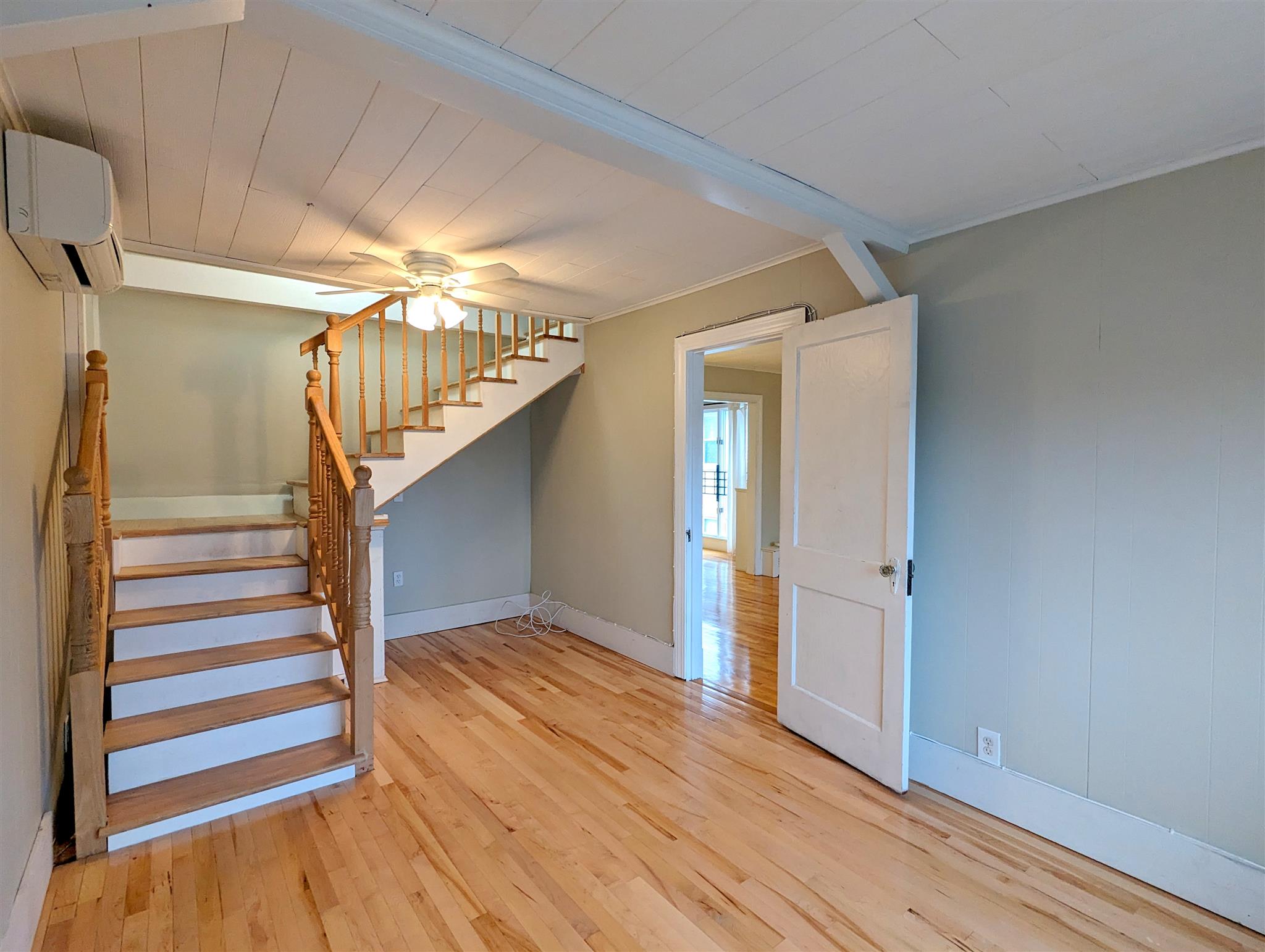 2.5 bed, 1 bath apartment for rent at 73 Woods Ave Unit 2, Teele Square — photo 22 of 25