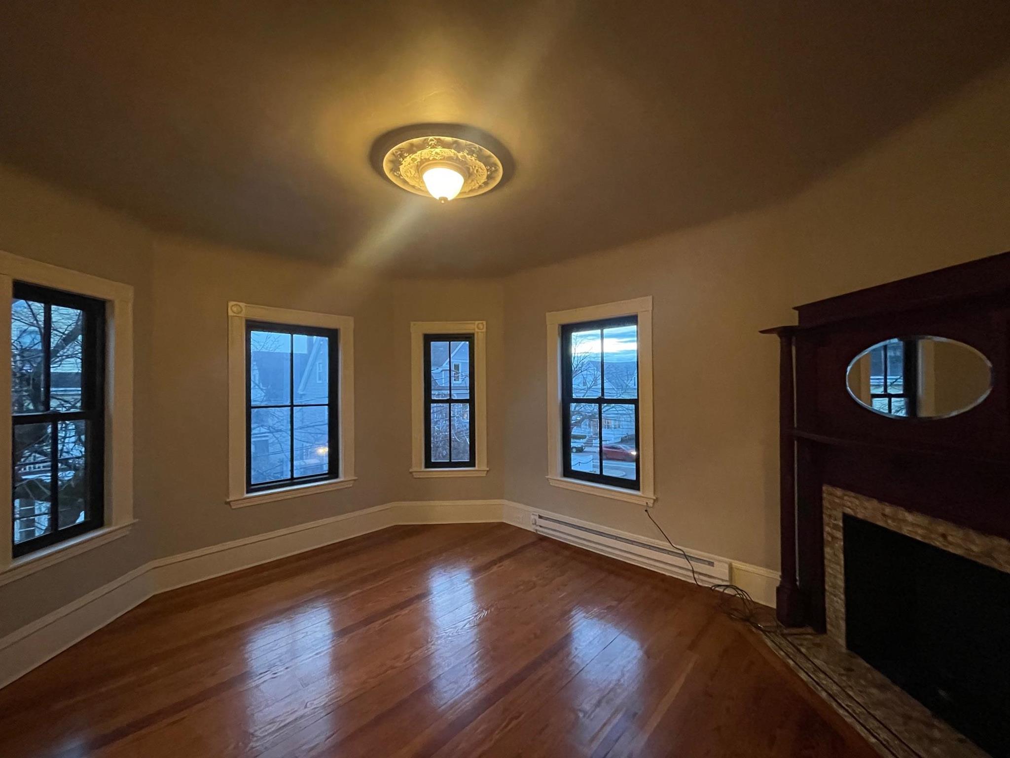 2 bed, 1 bath apartment for rent at 8 Charnwood, Davis Square — photo 2 of 12