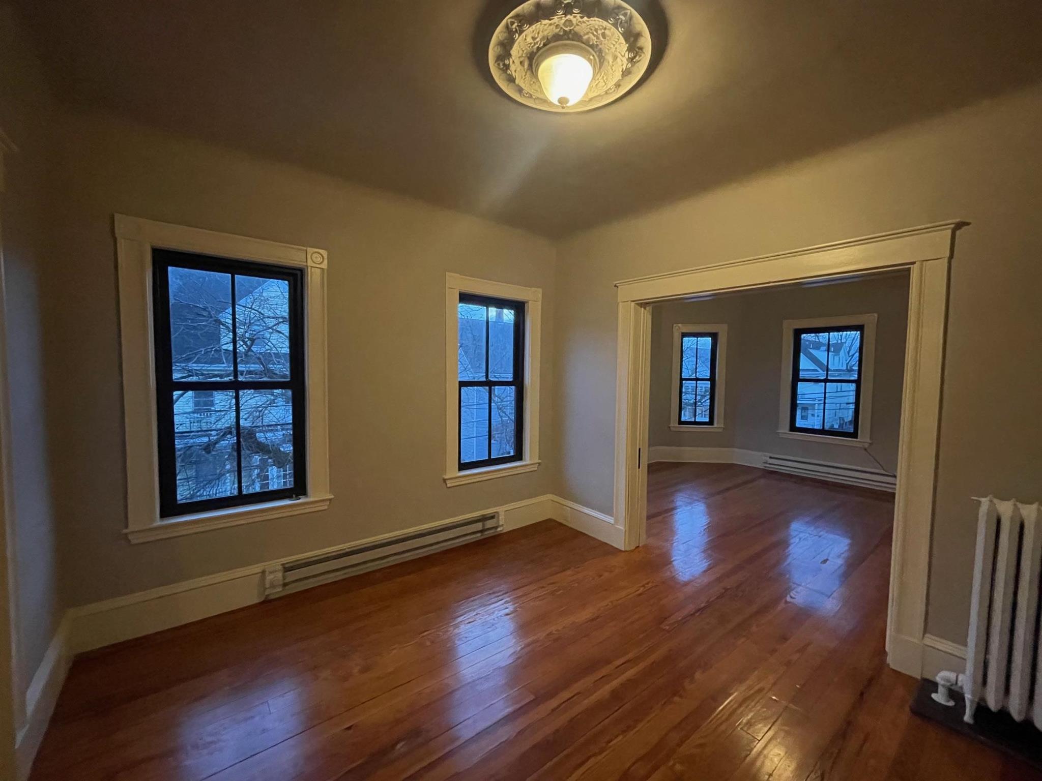 2 bed, 1 bath apartment for rent at 8 Charnwood, Davis Square — photo 4 of 12