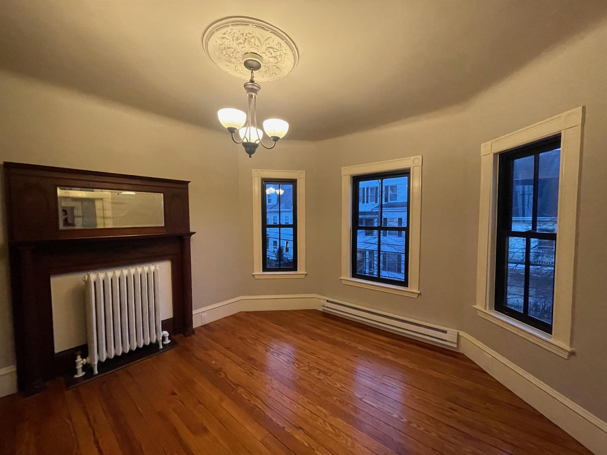 2 bed, 1 bath apartment for rent at 8 Charnwood, Davis Square — photo 5 of 12