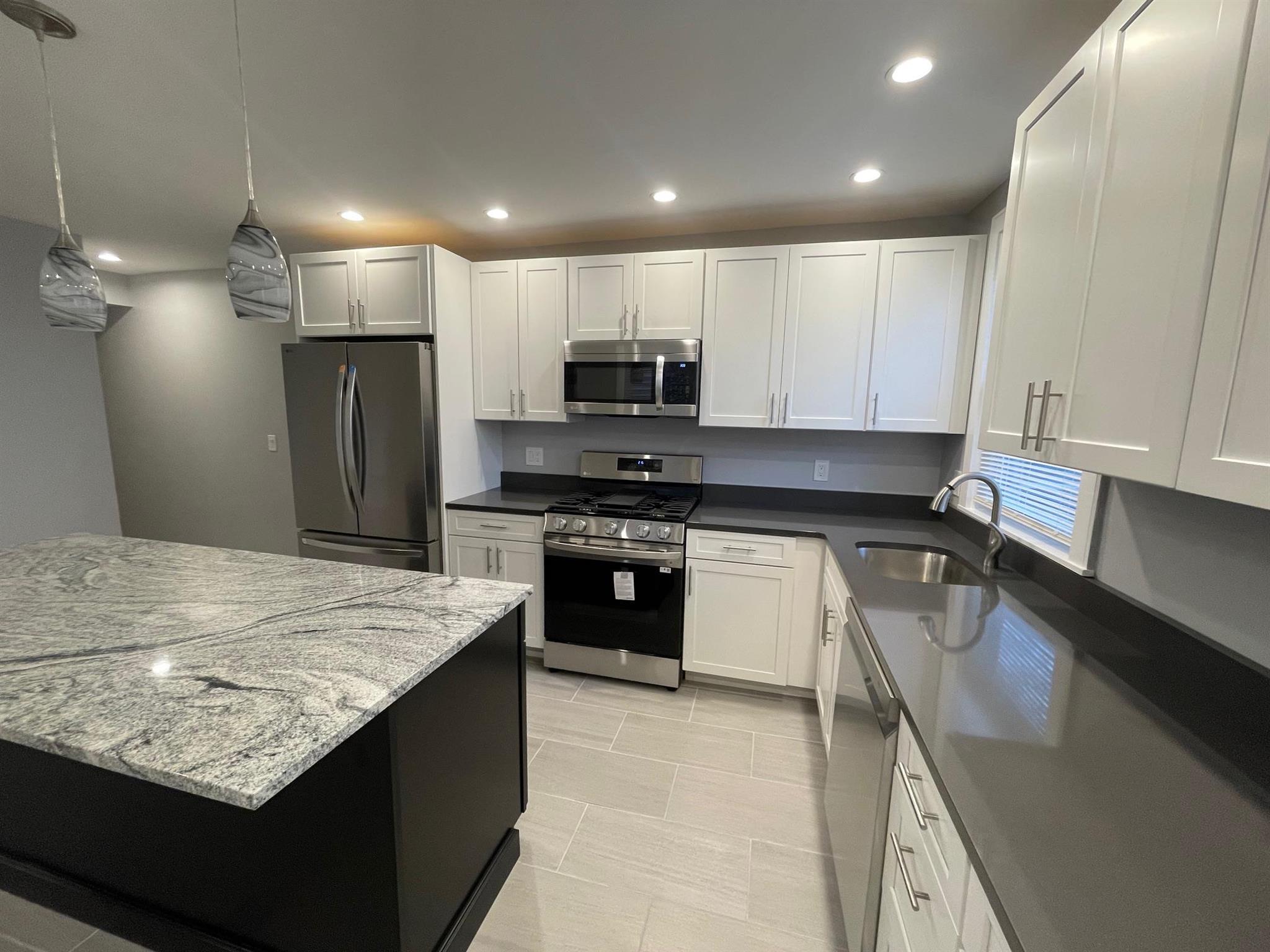 3 bed, 2 bath apartment for rent at 437 Somerville Ave Unit 437, Union Square — photo 4 of 19