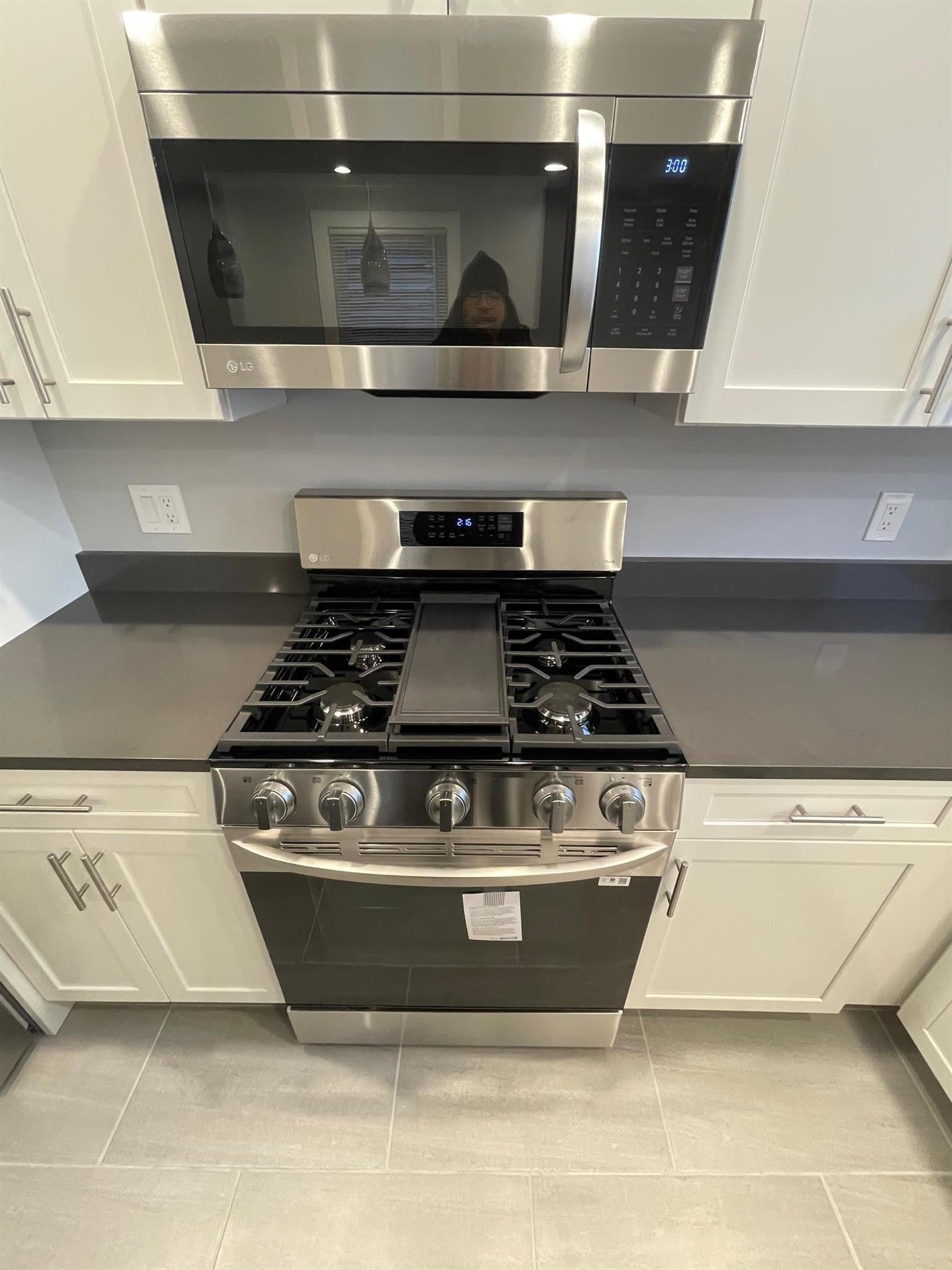3 bed, 2 bath apartment for rent at 437 Somerville Ave Unit 437, Union Square — photo 3 of 19