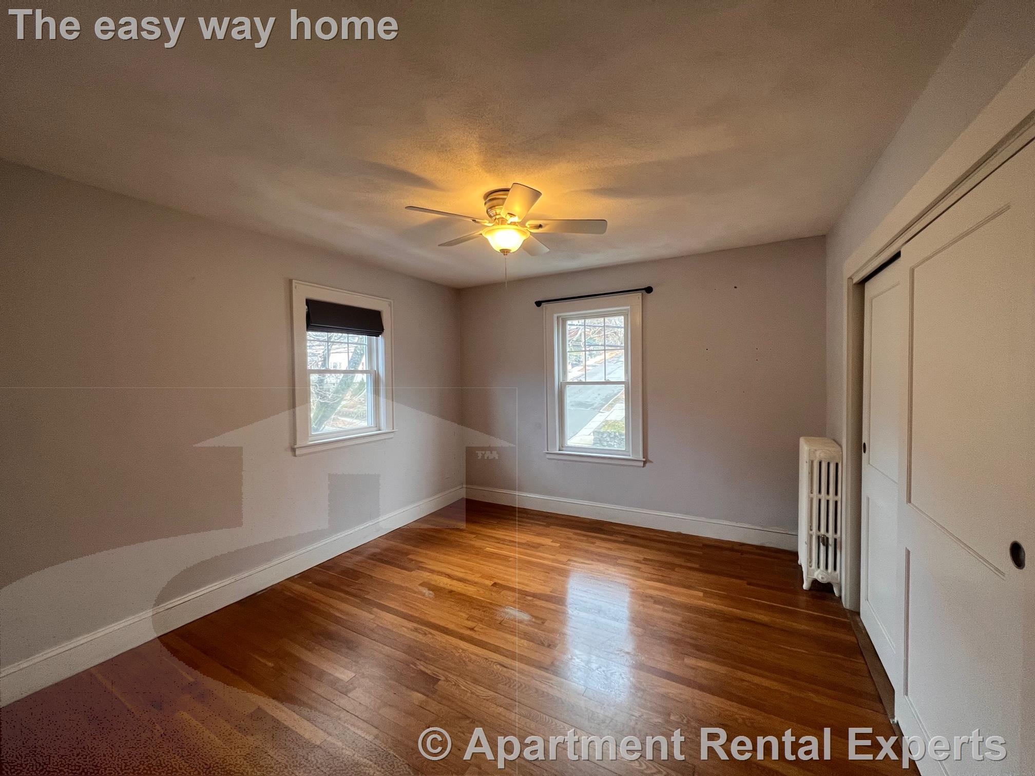 3.5 bed, 1.5 bath apartment for rent at 137 Sunset Rd Unit 1, Arlington — photo 4 of 18