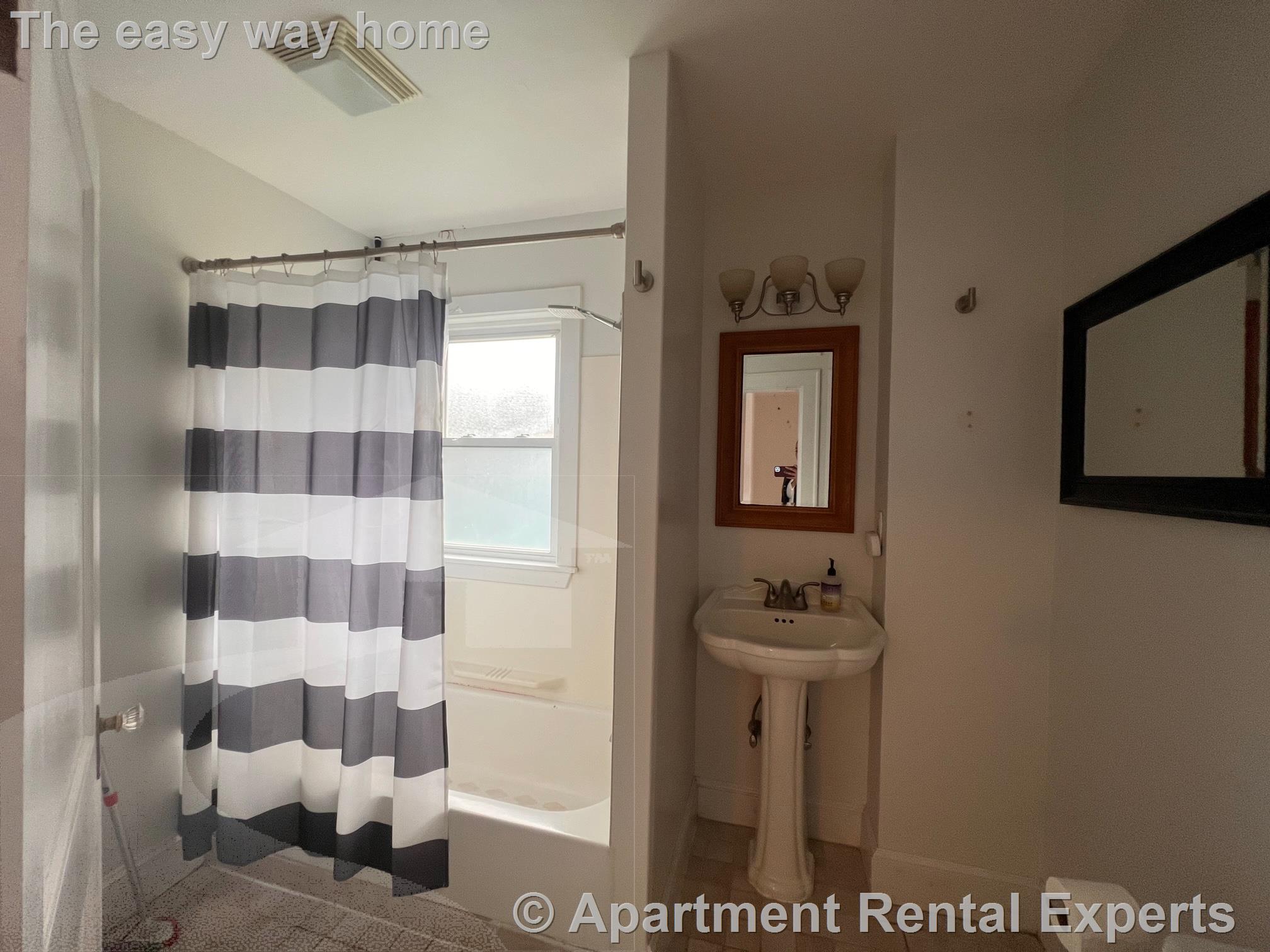 3.5 bed, 1.5 bath apartment for rent at 137 Sunset Rd Unit 1, Arlington — photo 8 of 18
