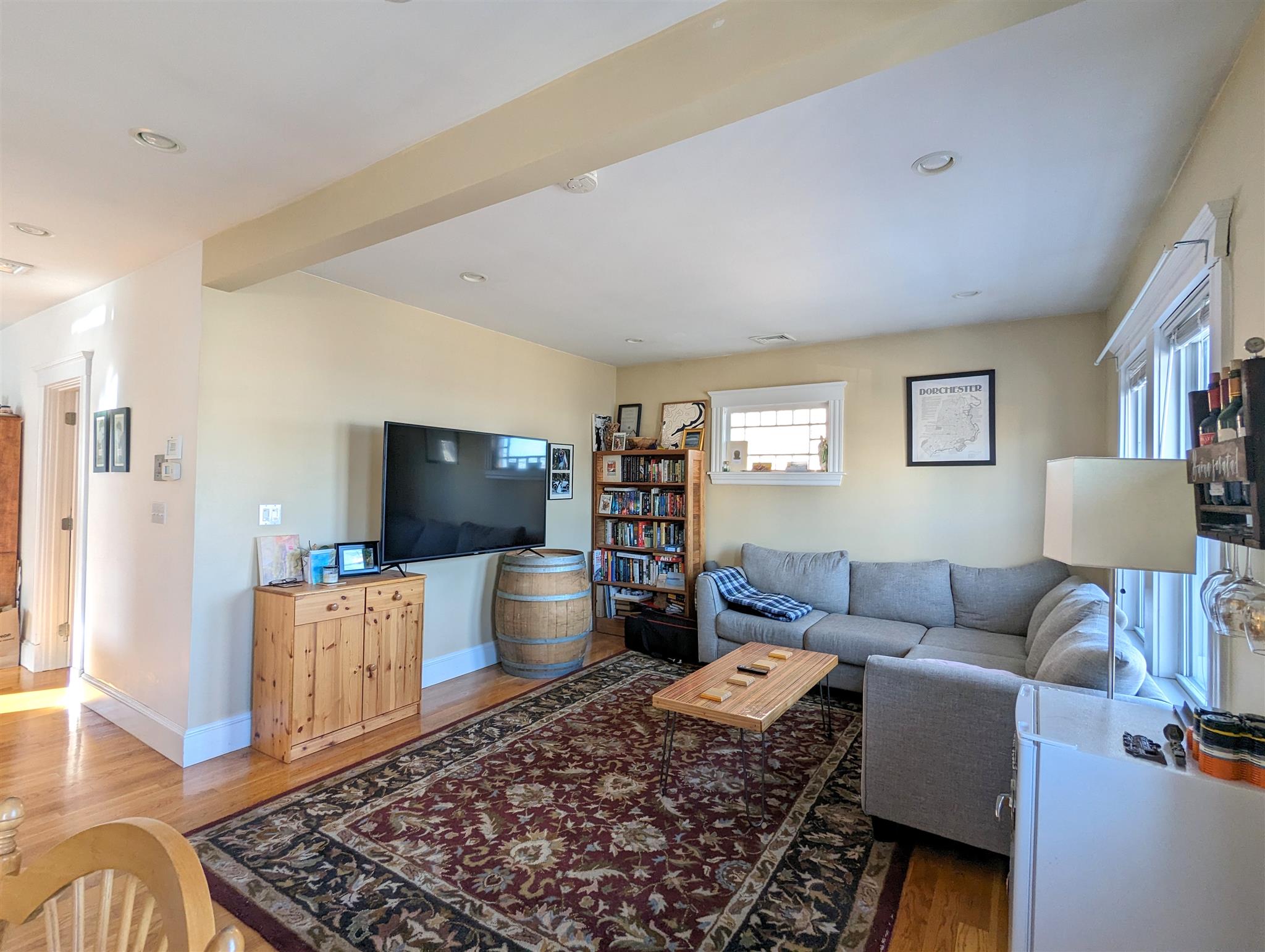 2 bed, 1 bath apartment for rent at 601 Boston Ave Unit 2, Magoun Square — photo 3 of 17