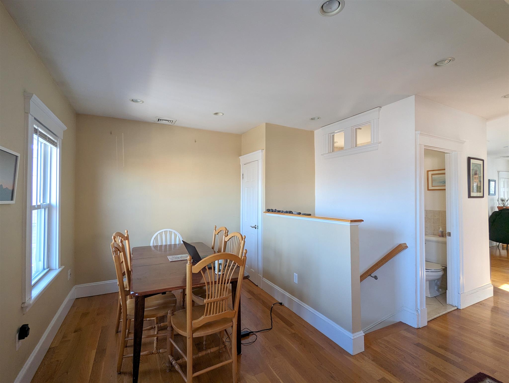 2 bed, 1 bath apartment for rent at 601 Boston Ave Unit 2, Magoun Square — photo 5 of 17