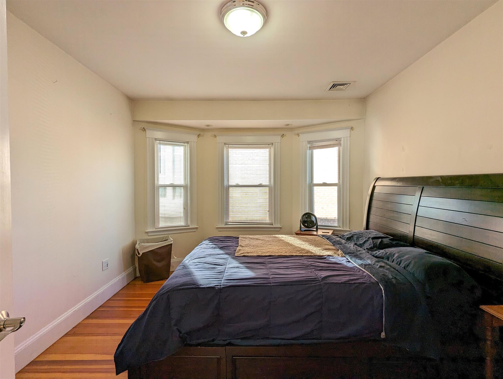 2 bed, 1 bath apartment for rent at 601 Boston Ave Unit 2, Magoun Square — photo 11 of 17