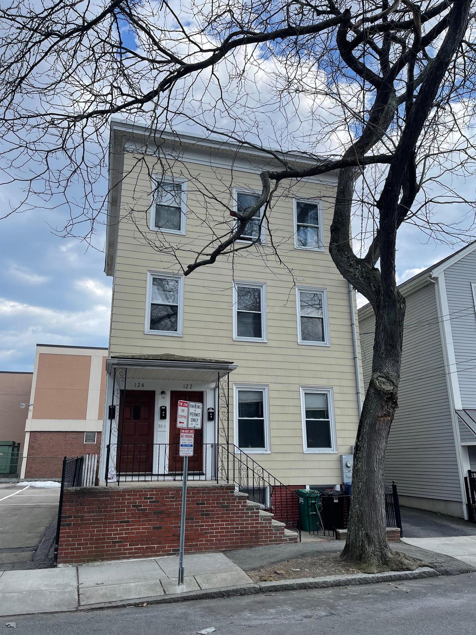 1.5 bed, 1 bath apartment for rent at 124 Amory St Unit 2, Inman Square — photo 1 of 17