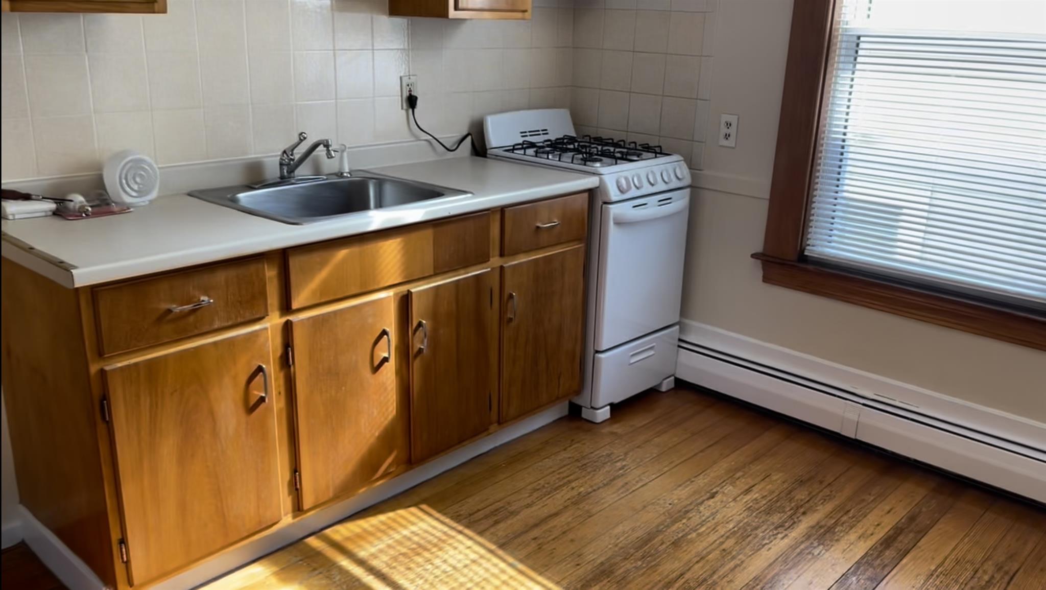 1.5 bed, 1 bath apartment for rent at 124 Amory St Unit 2, Inman Square — photo 14 of 17