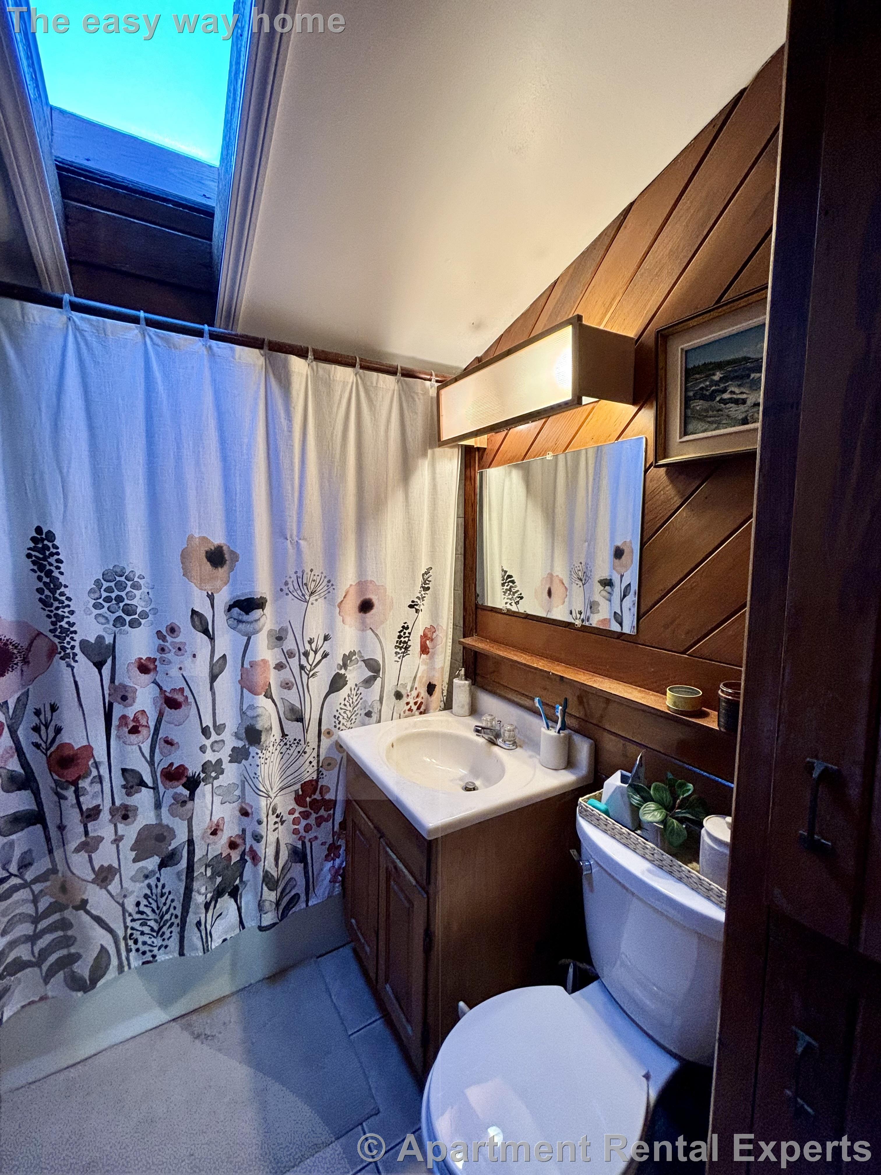 2 bed, 1 bath apartment for rent at 136 Lowell St Unit 1, Ward Two — photo 10 of 16