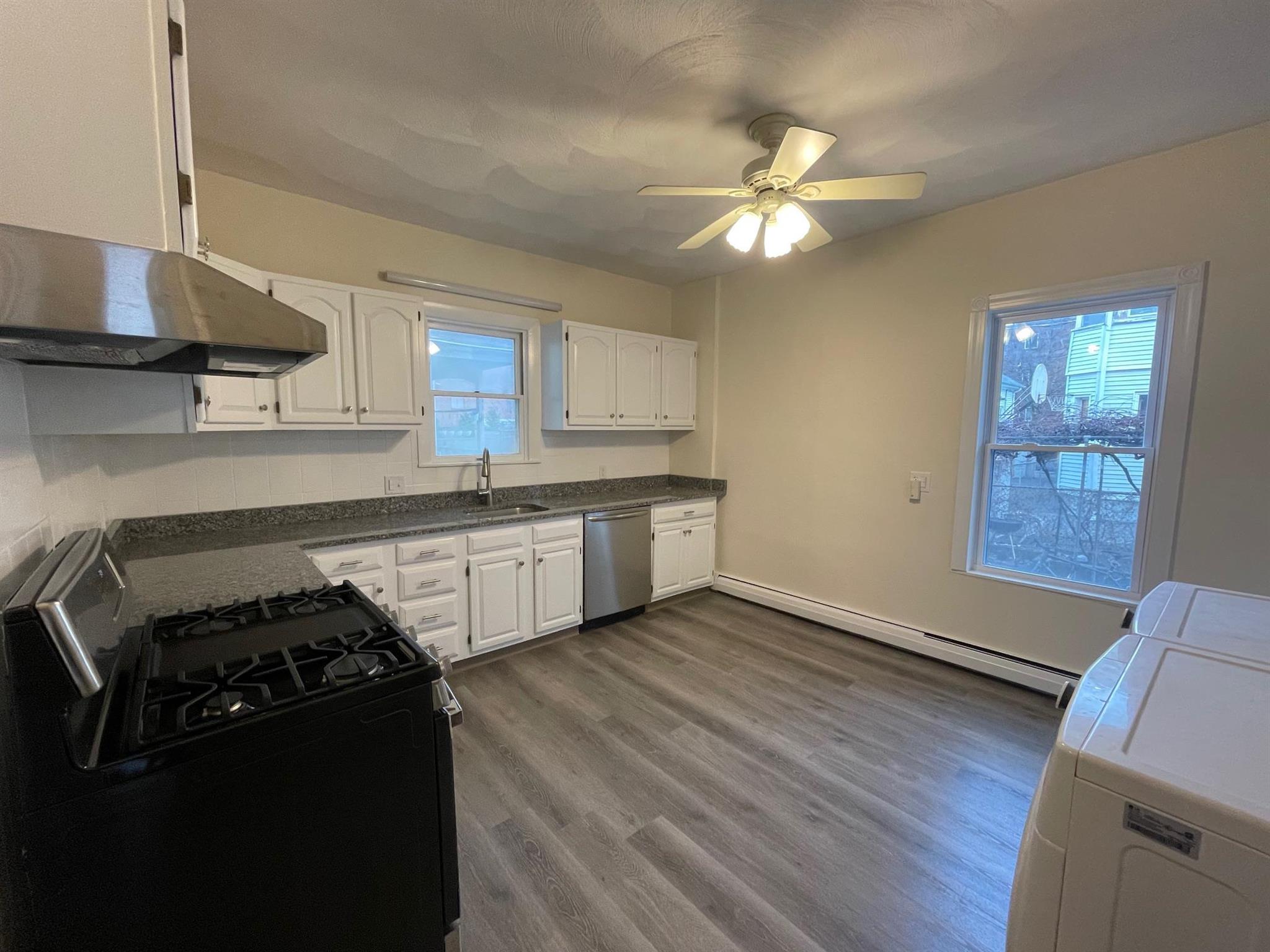1.5 bed, 1 bath apartment for rent at 5 Rossmore St Unit 1, Union Square — photo 4 of 15