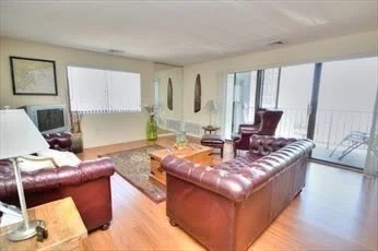 295 Lynn Shore Dr, Swampscott