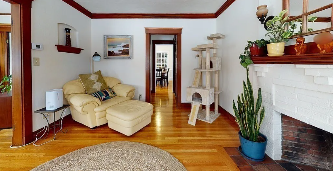 4 Field Rd, Arlington