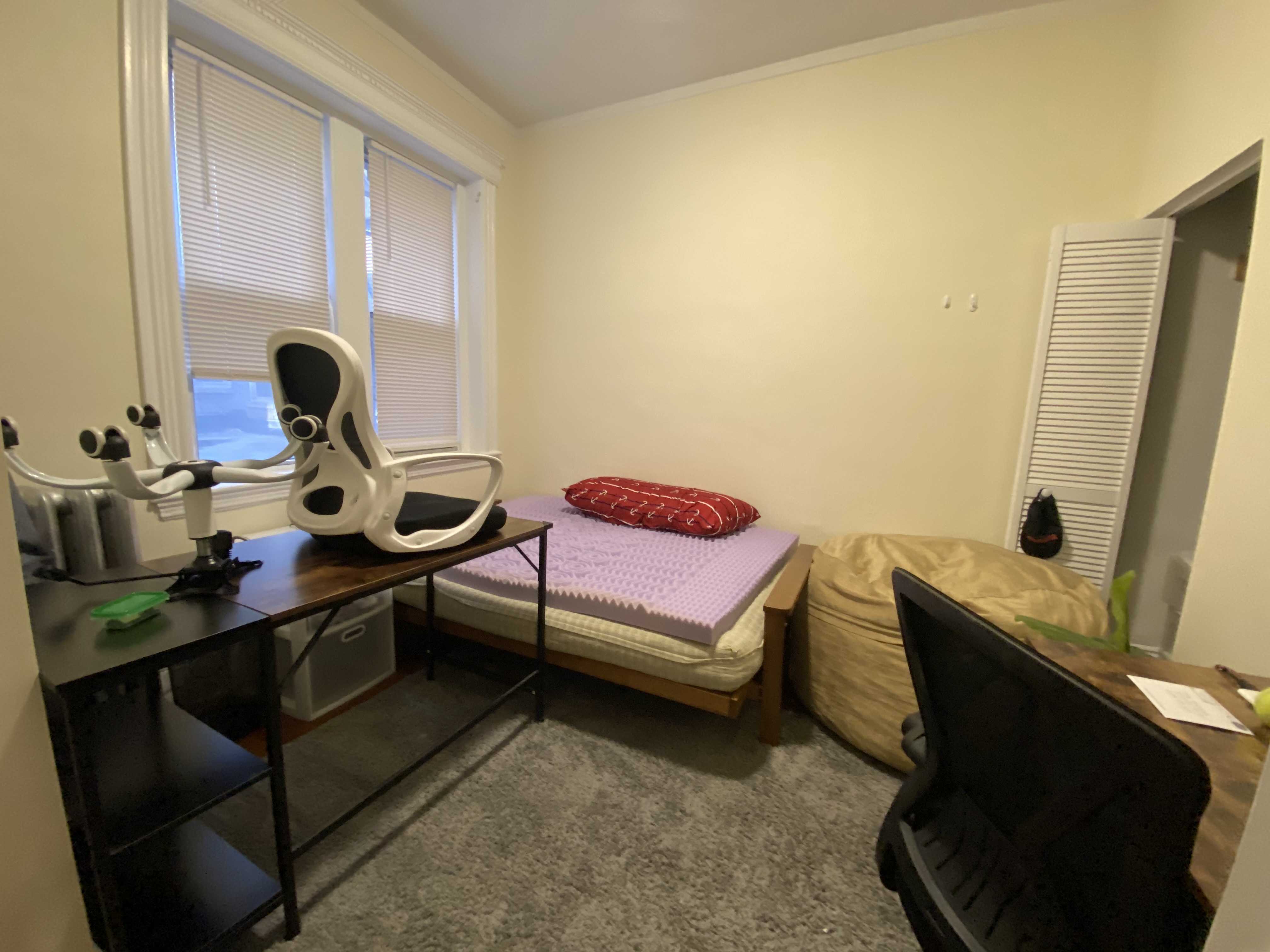 2.5 bed, 1 bath apartment for rent at 327 Huntington Ave Unit 3, Fenway — photo 2 of 2