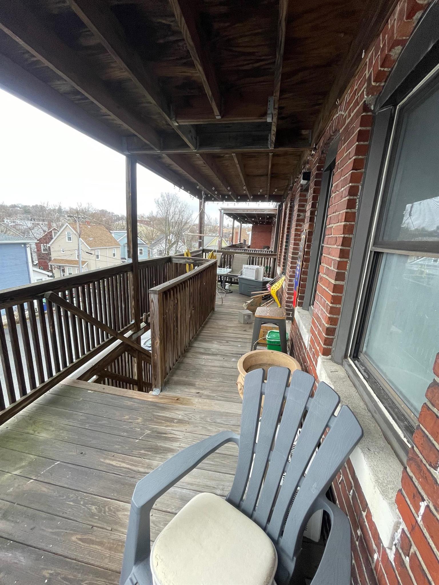 Studio bed, 1 bath apartment for rent at 43 Ivaloo, East Somerville — photo 8 of 9