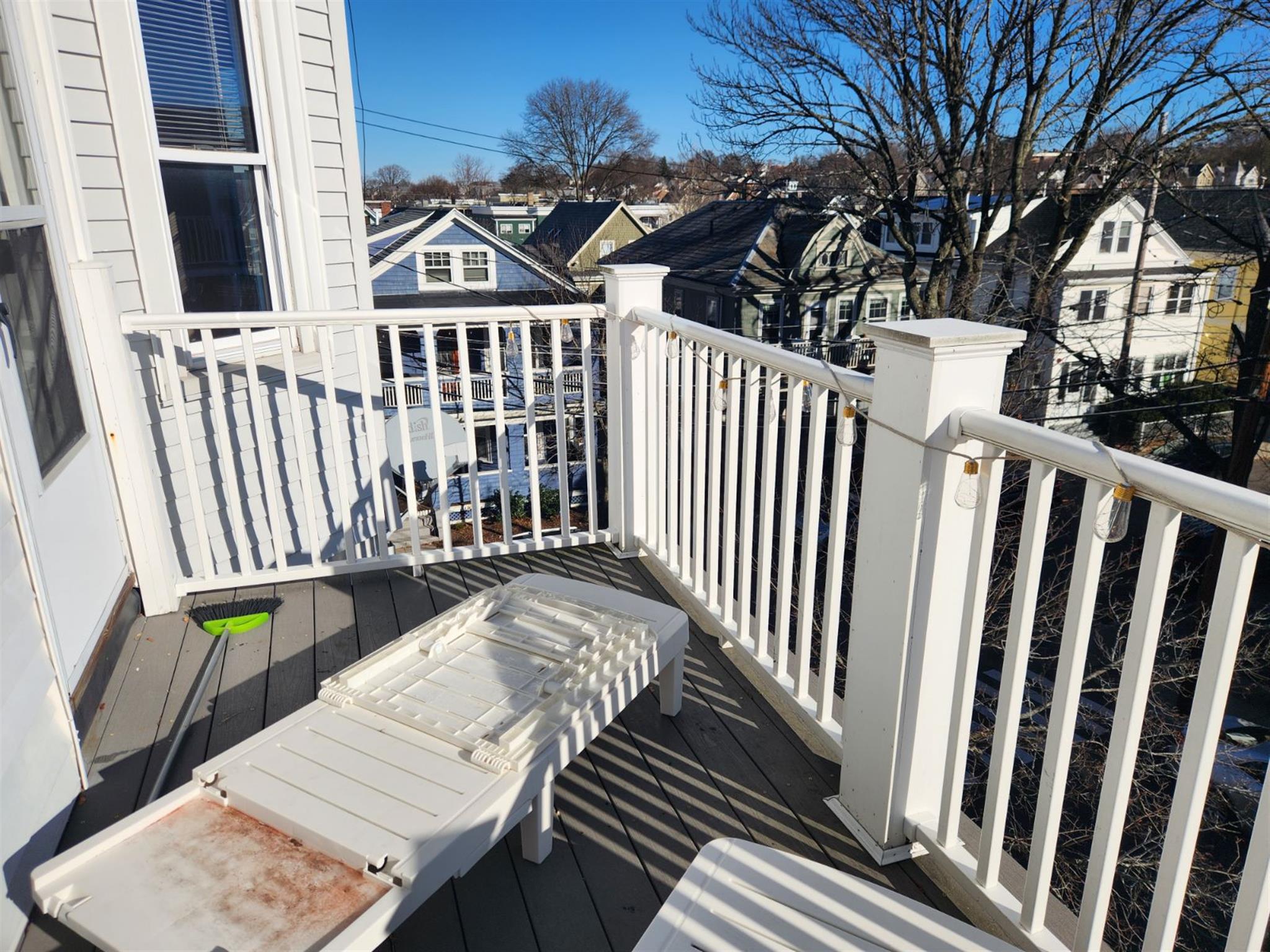 3 bed, 1 bath apartment for rent at 42 Belknap St Unit 3, West Somerville — photo 9 of 9