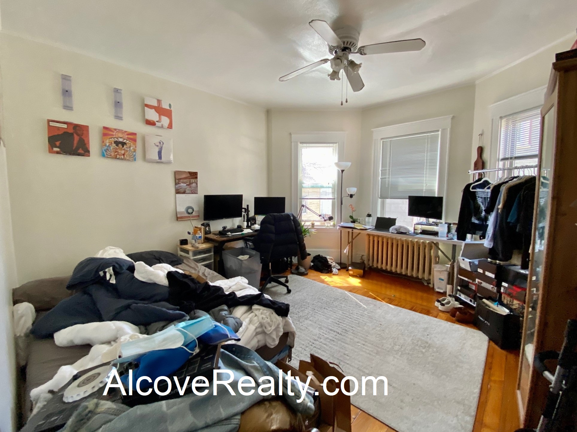 95 Belmont St, Powder House Square