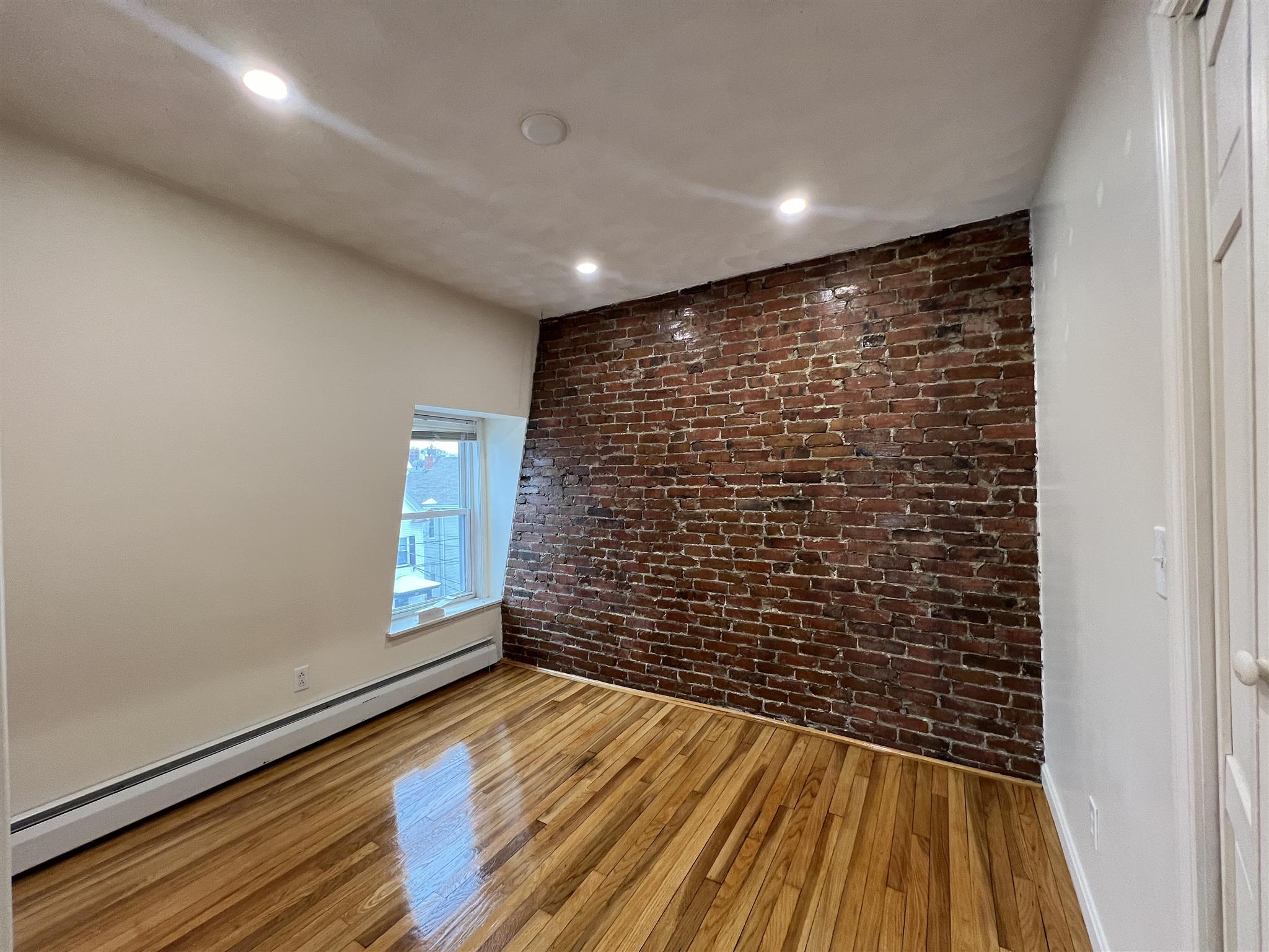 1 bed, 1 bath apartment for rent at 15 Howe St, Magoun Square — photo 23 of 29