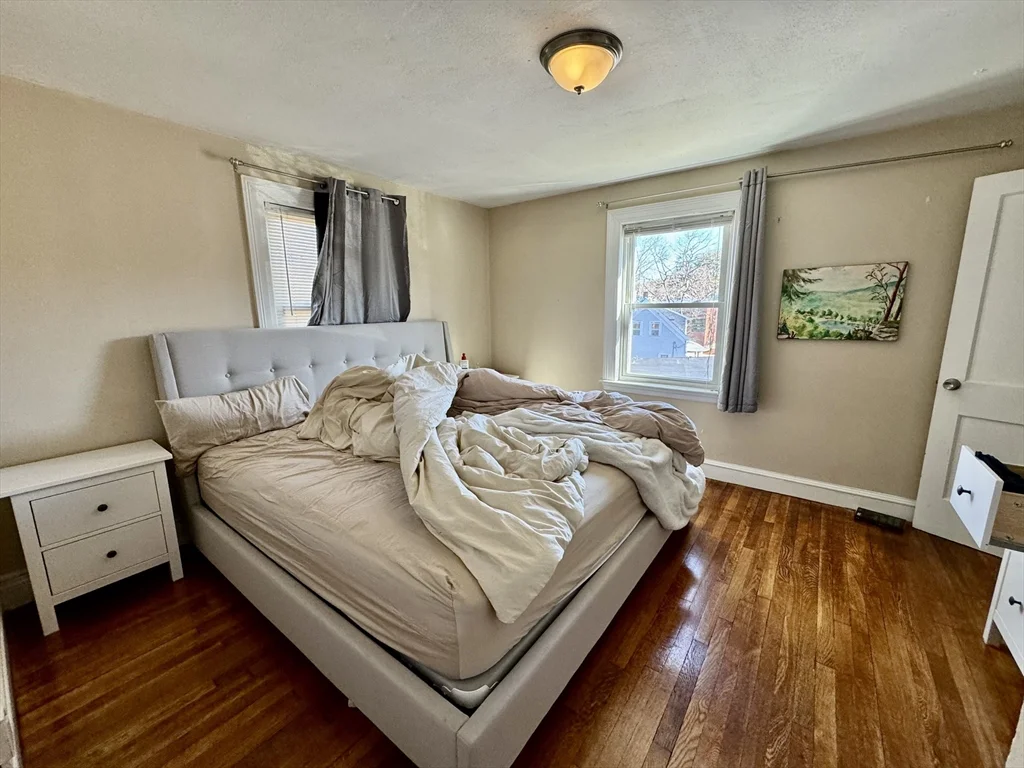 4907 Washington St, West Roxbury
