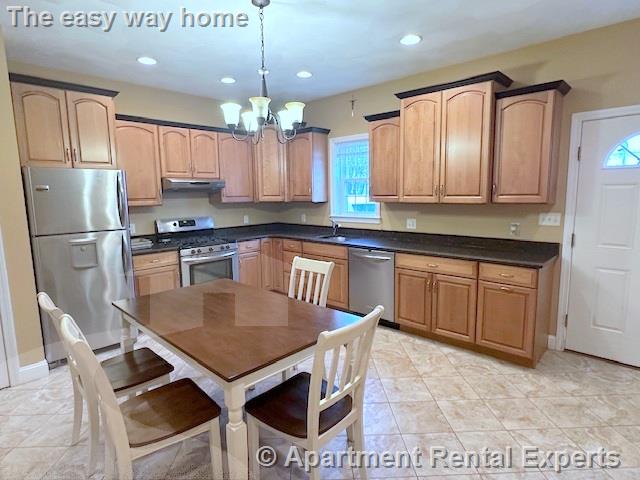 72B Tapley Ave, Revere