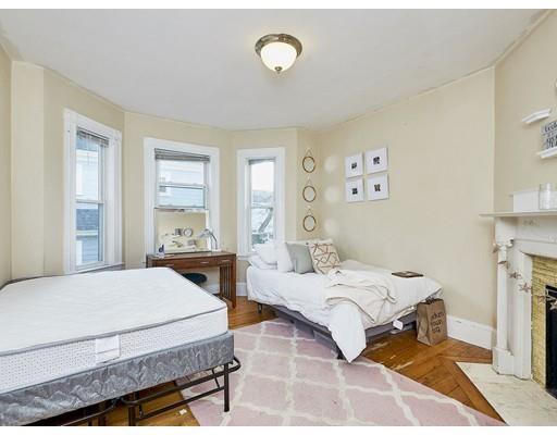 295 Foster St, Brighton