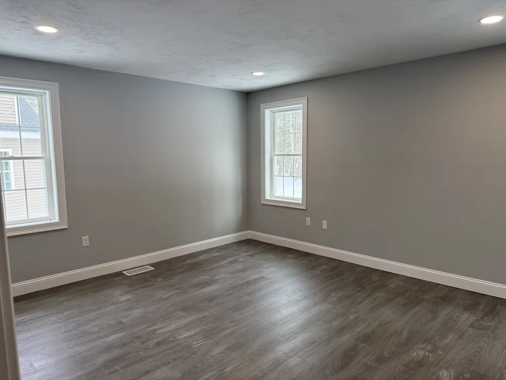 17 Kashmir's Way, Middleboro