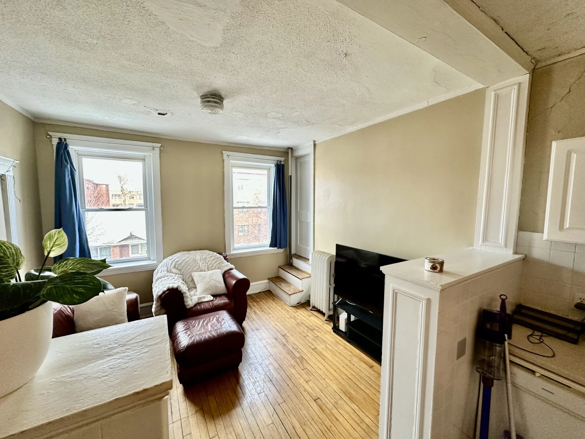 330 Saint Paul St, North Brookline