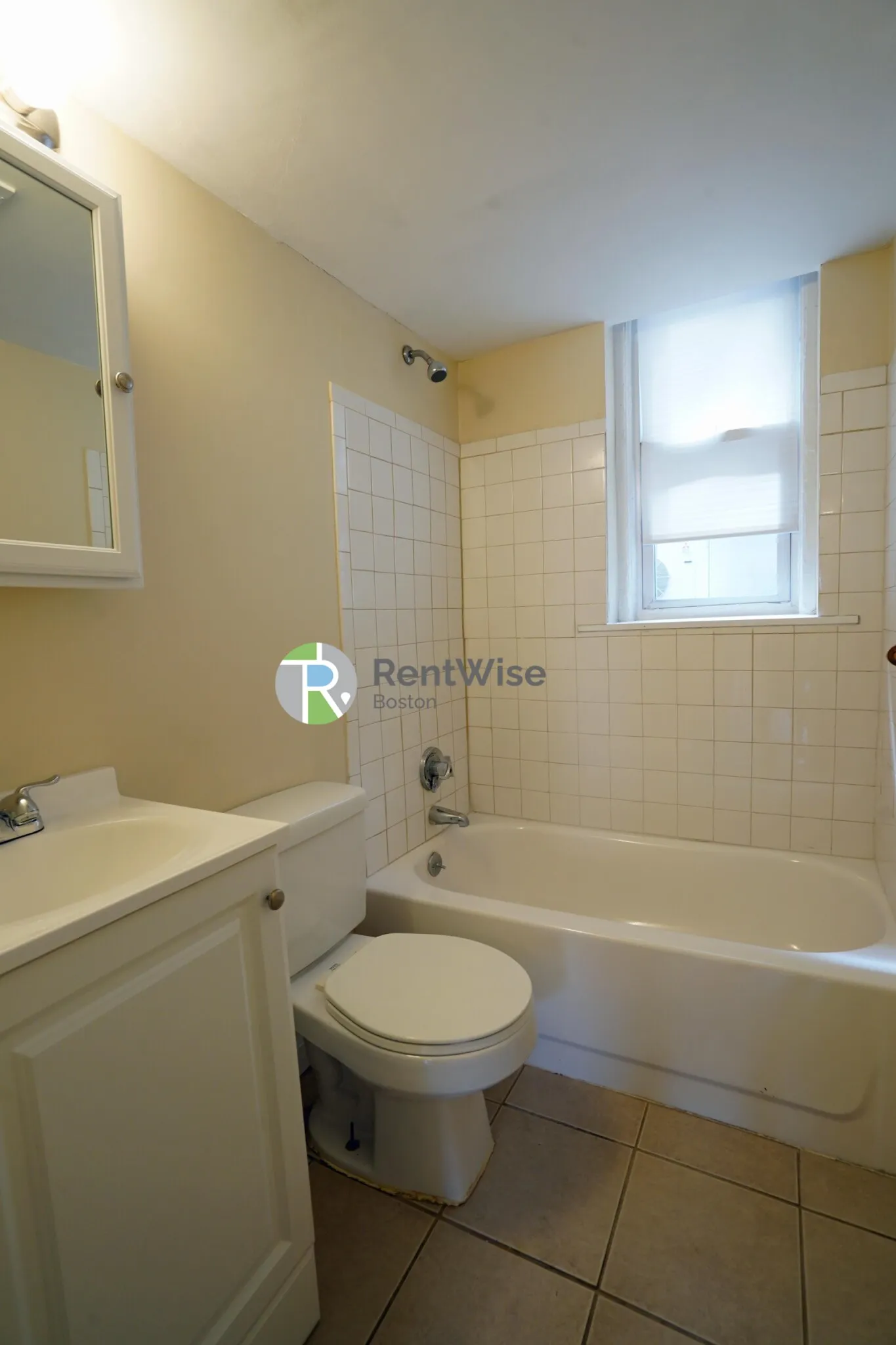 238 Cambridge St, Beacon Hill