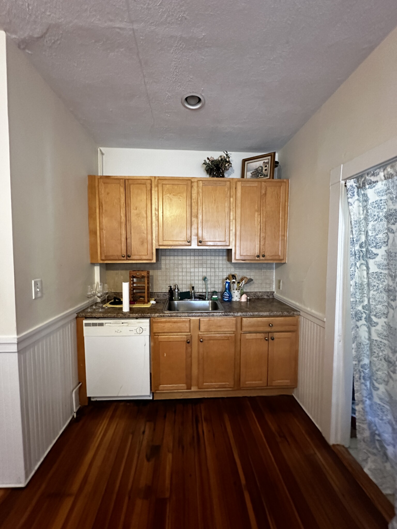 17 Hunnewell Ave, Oak Square