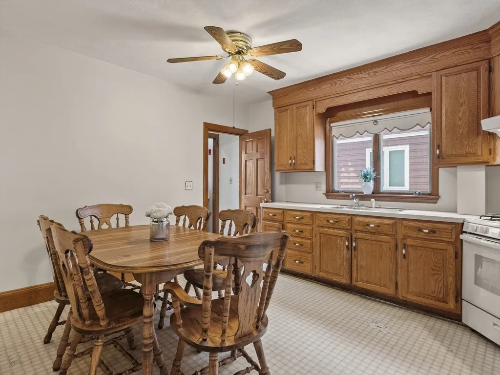 35 Wright Ave, South Medford