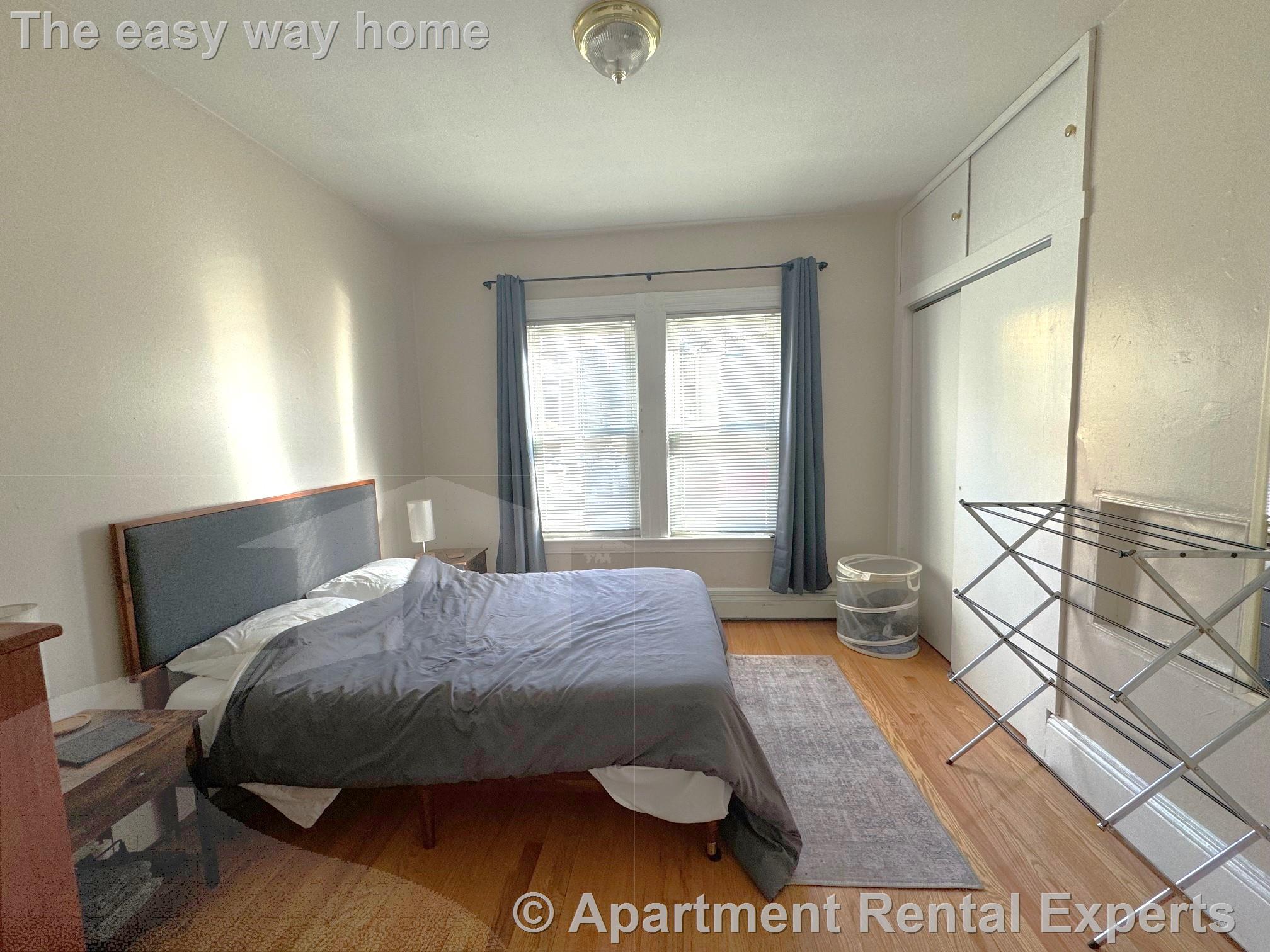 235 Columbia St, The Port