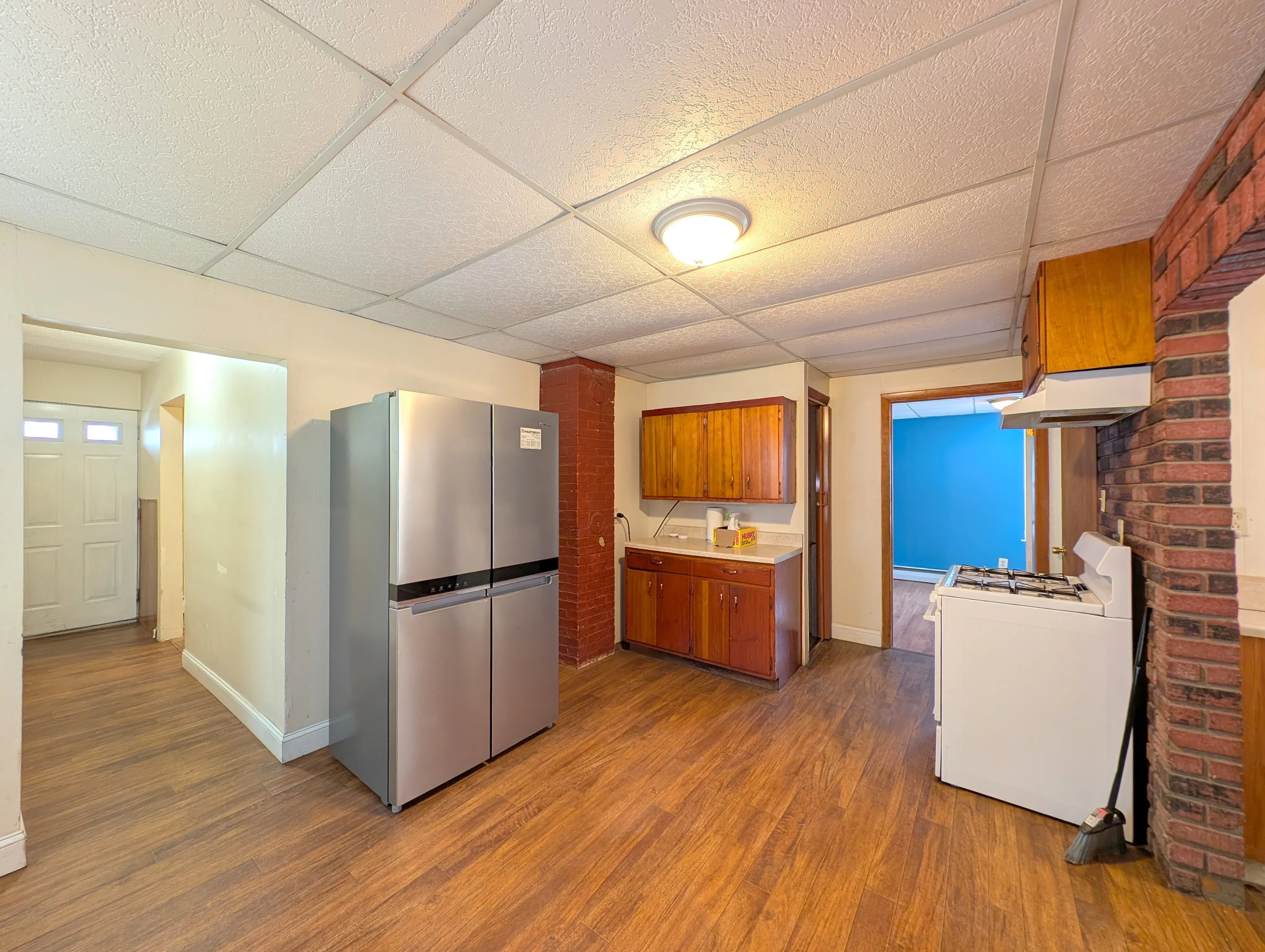 9 Lowell Ter, Magoun Square