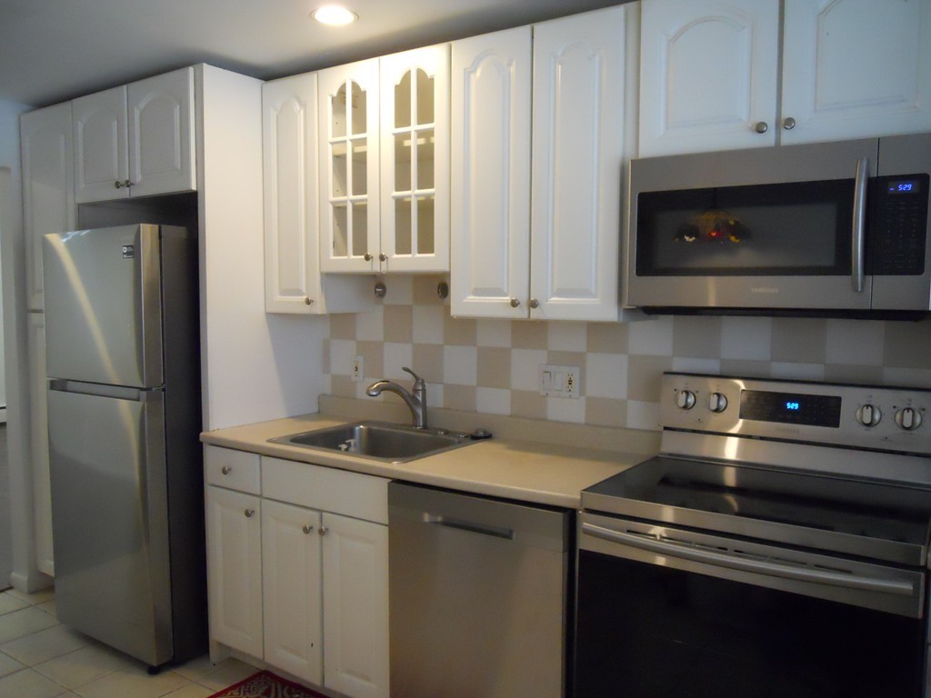 68 Bryon Rd, West Roxbury