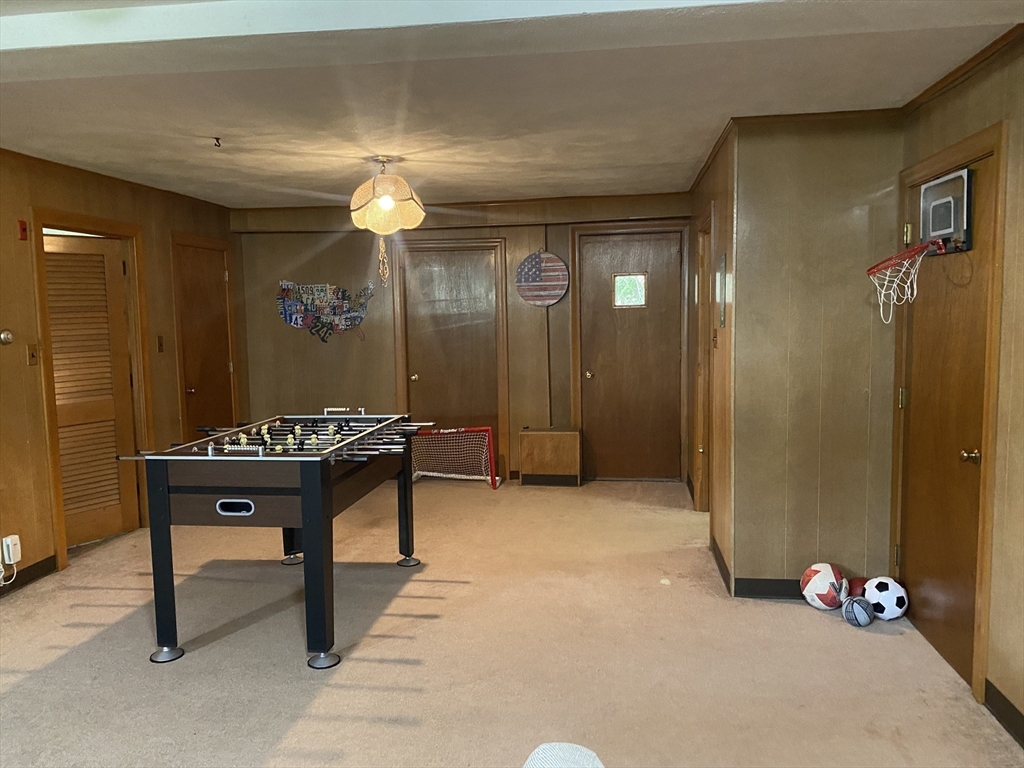 809 Central Ave, Needham