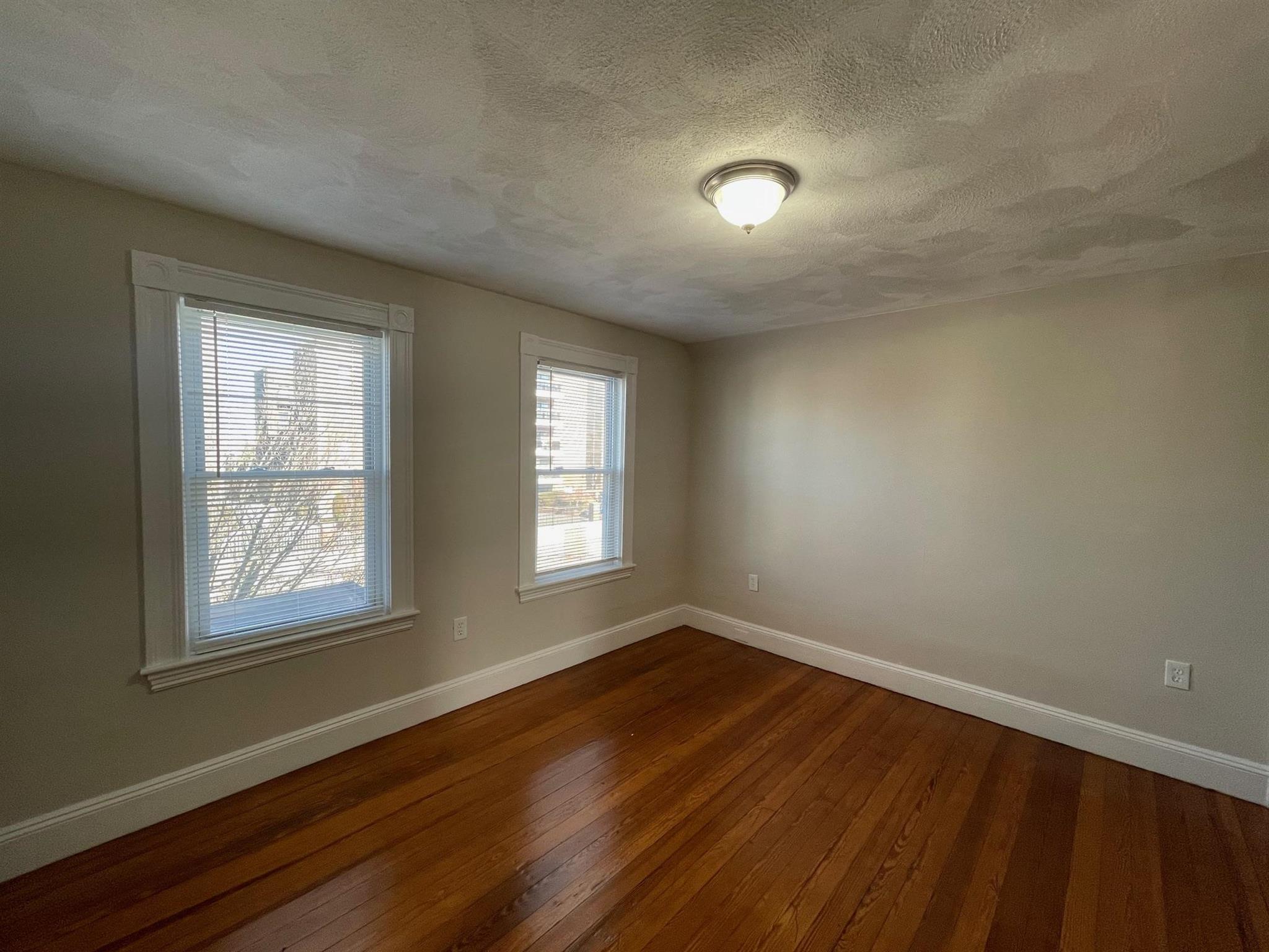 4 bed, 1.5 bath apartment for rent at 434 Broadway Unit 2, Winter Hill — photo 16 of 26