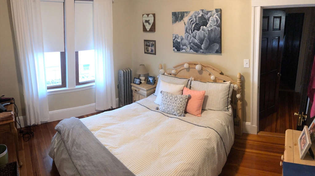 24-26 Marshall St, Medford