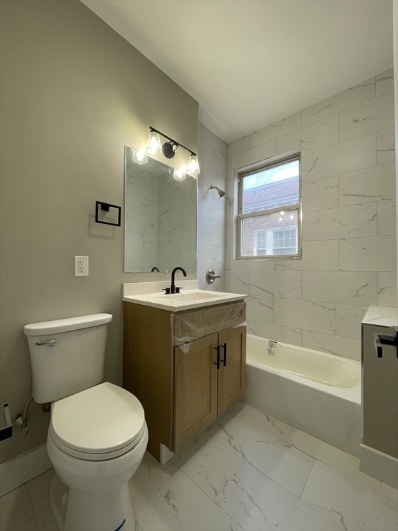 38 Hutchings, Roxbury