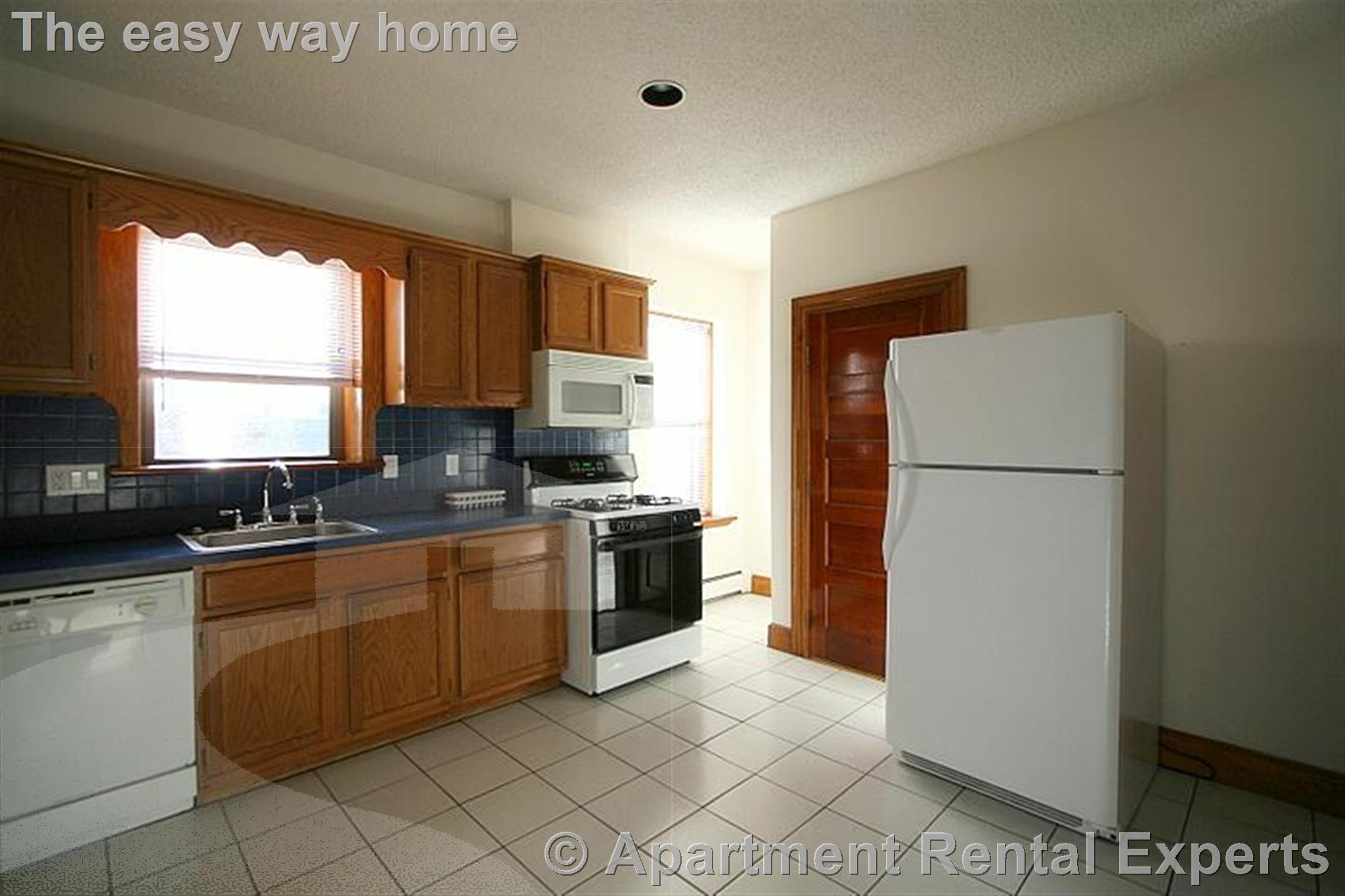 2028 Massachusetts Ave, Porter Square