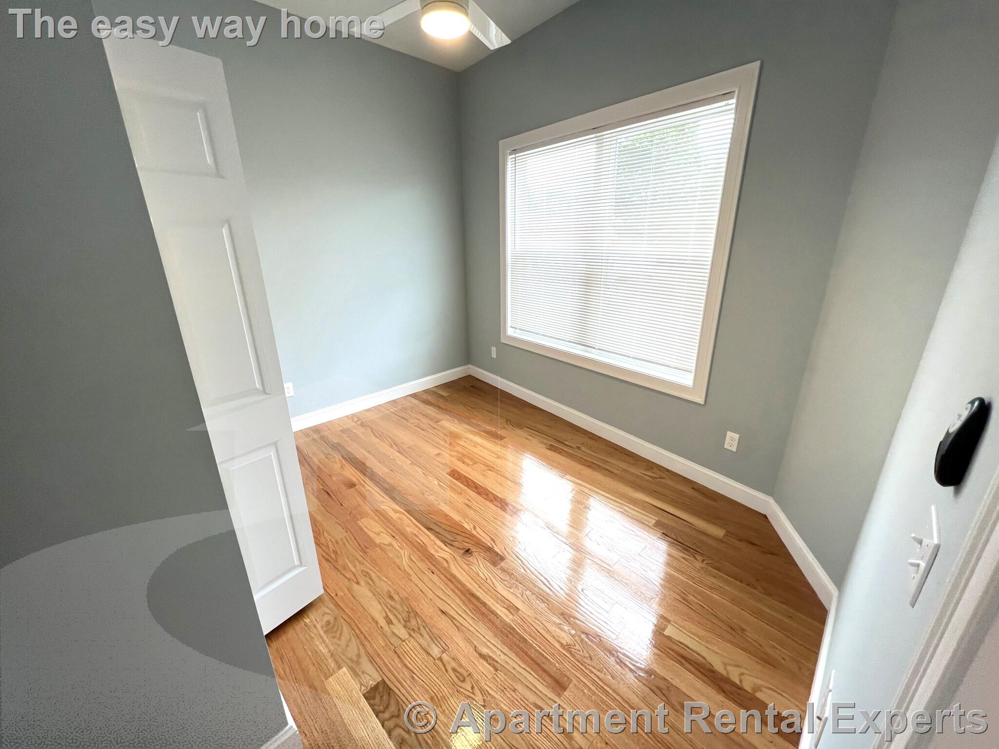 126 Cross St, East Somerville