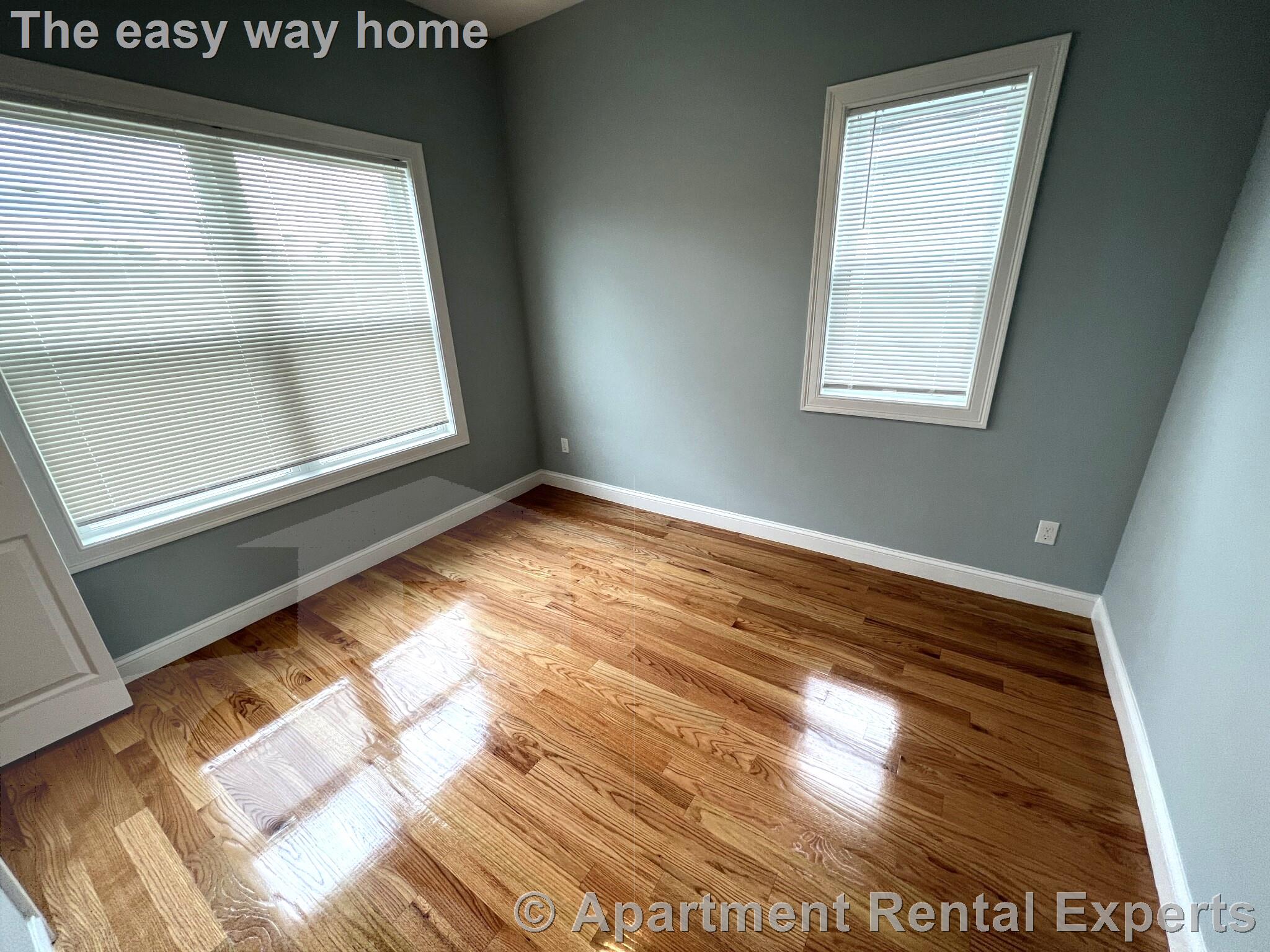 126 Cross St, East Somerville