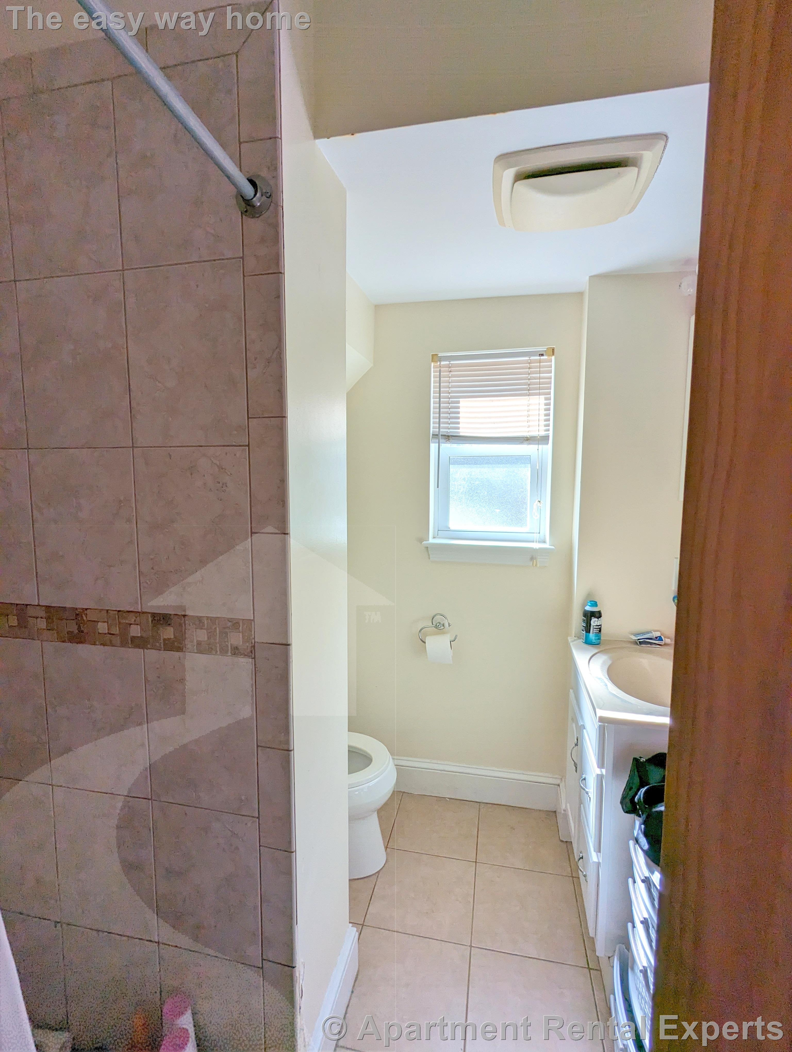 28R Cherry St, Porter Square