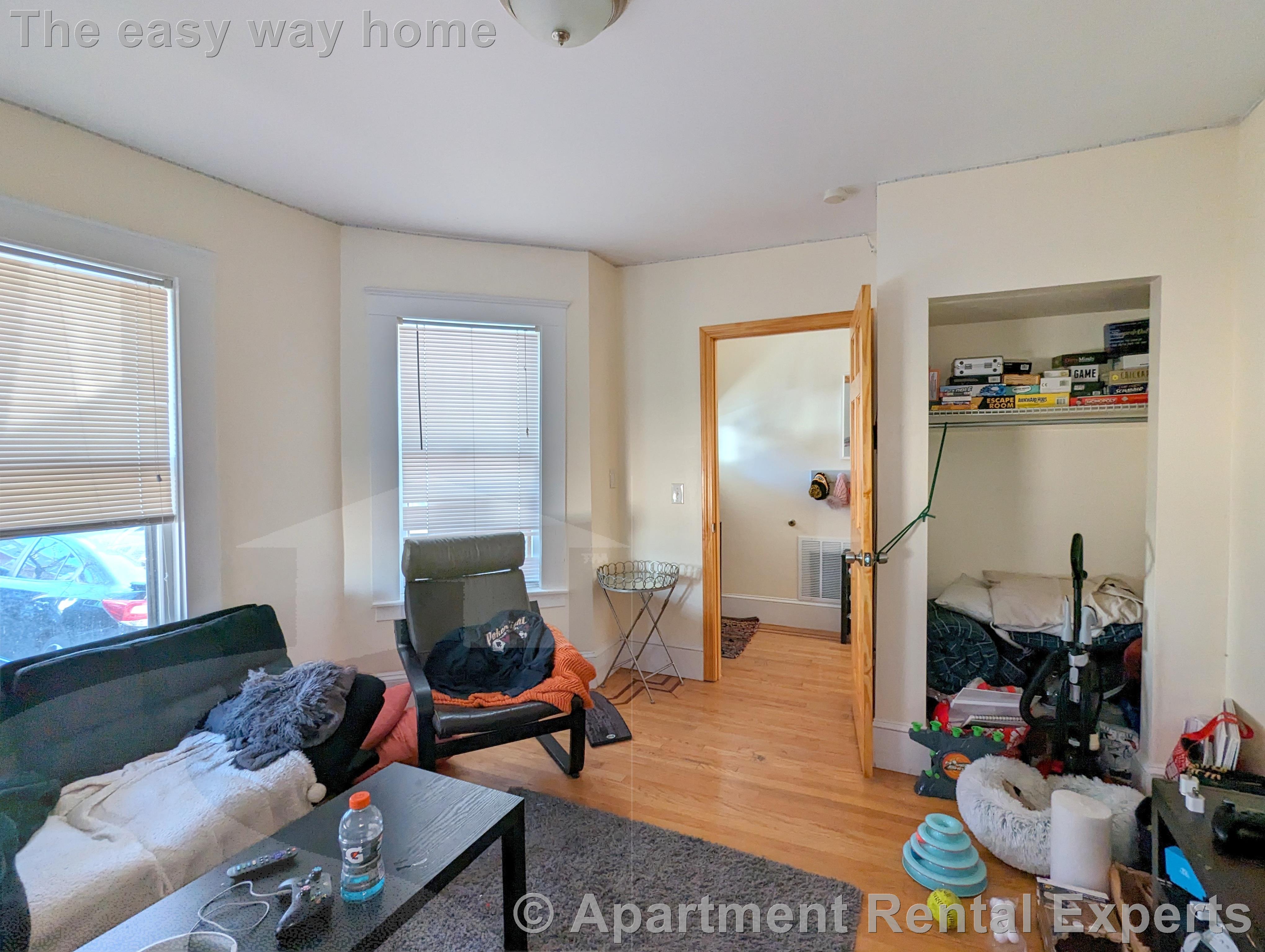 28R Cherry St, Porter Square
