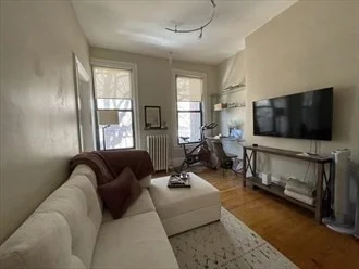 141 Arlington St, Back Bay