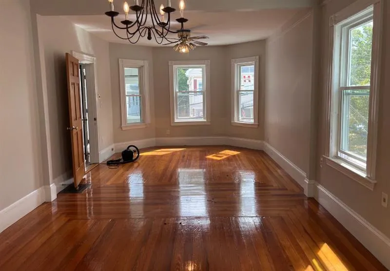 16 Edward Sullivan Rd, Strawberry Hill